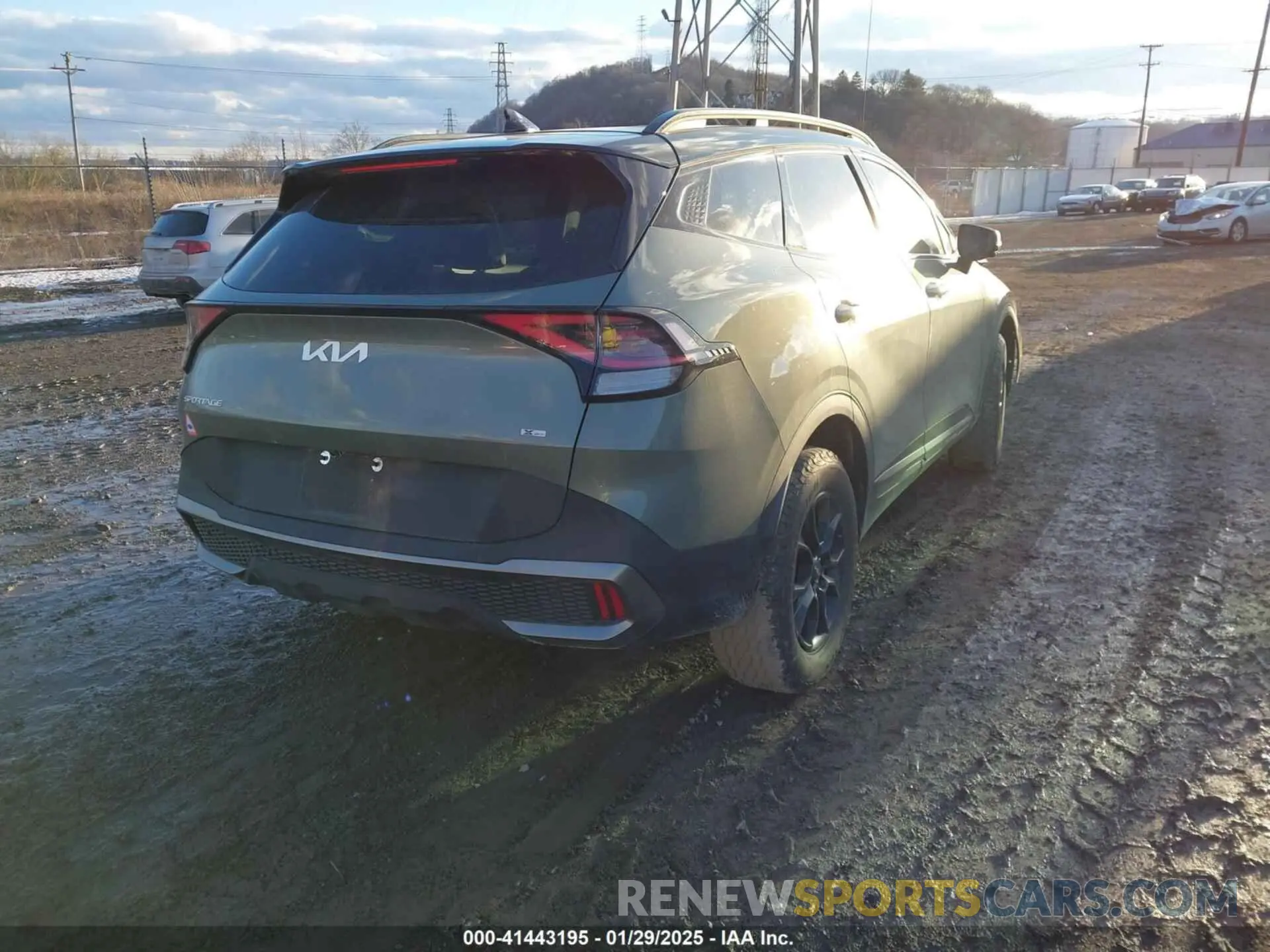 4 fotografías del automóvil dañado 5XYK7CAF8PG009221 KIA SPORTAGE 2023