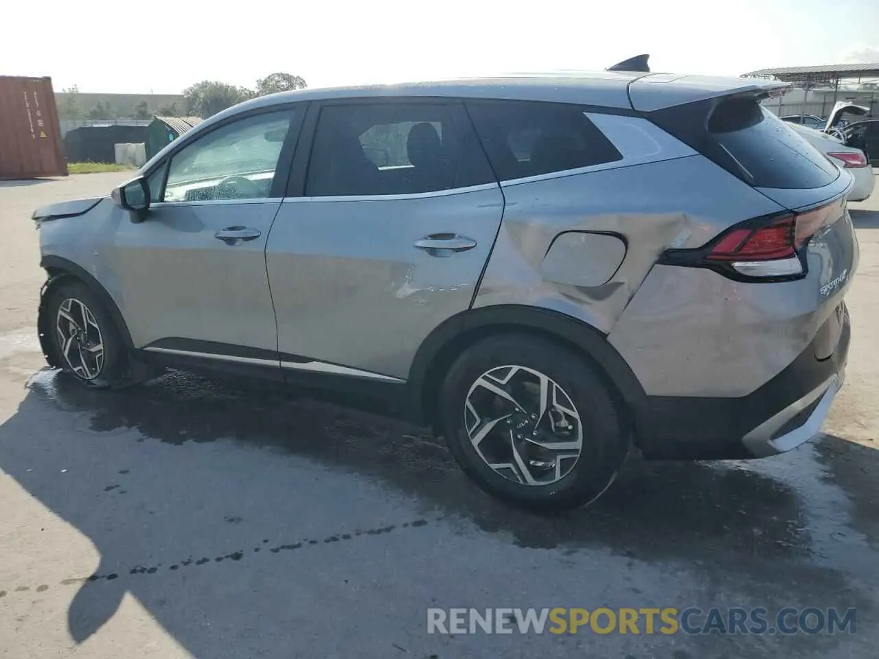 2 fotografías del automóvil dañado KNDPU3AF0P7133267 KIA SPORTAGE 2023