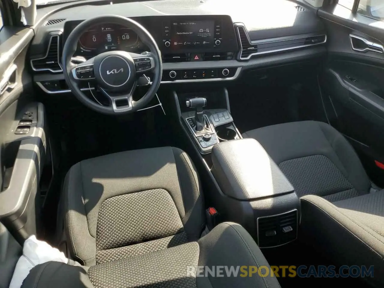 8 fotografías del automóvil dañado KNDPU3AF0P7133267 KIA SPORTAGE 2023