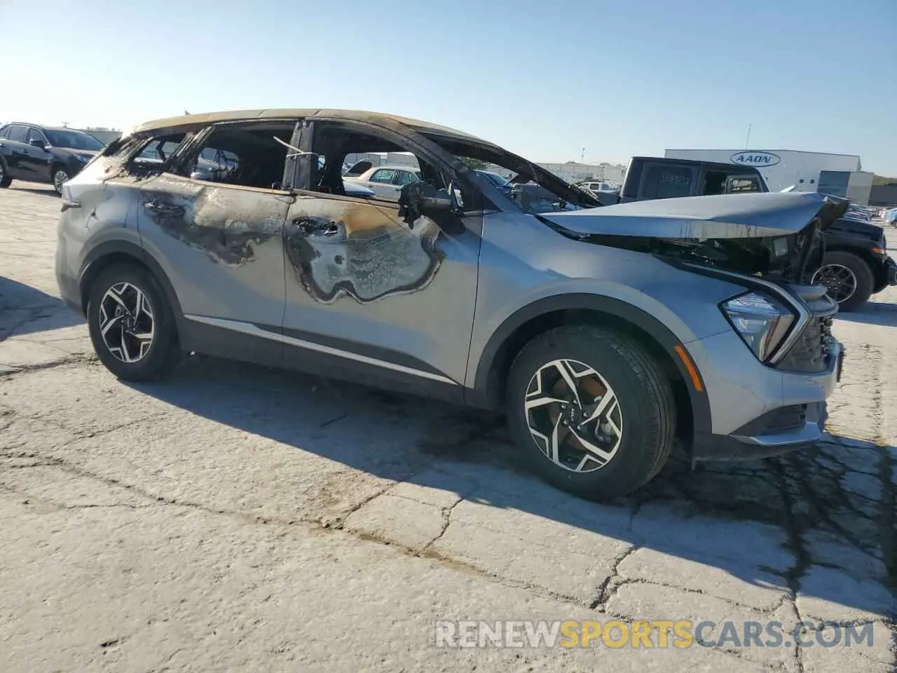 4 fotografías del automóvil dañado KNDPU3AF0P7163210 KIA SPORTAGE 2023