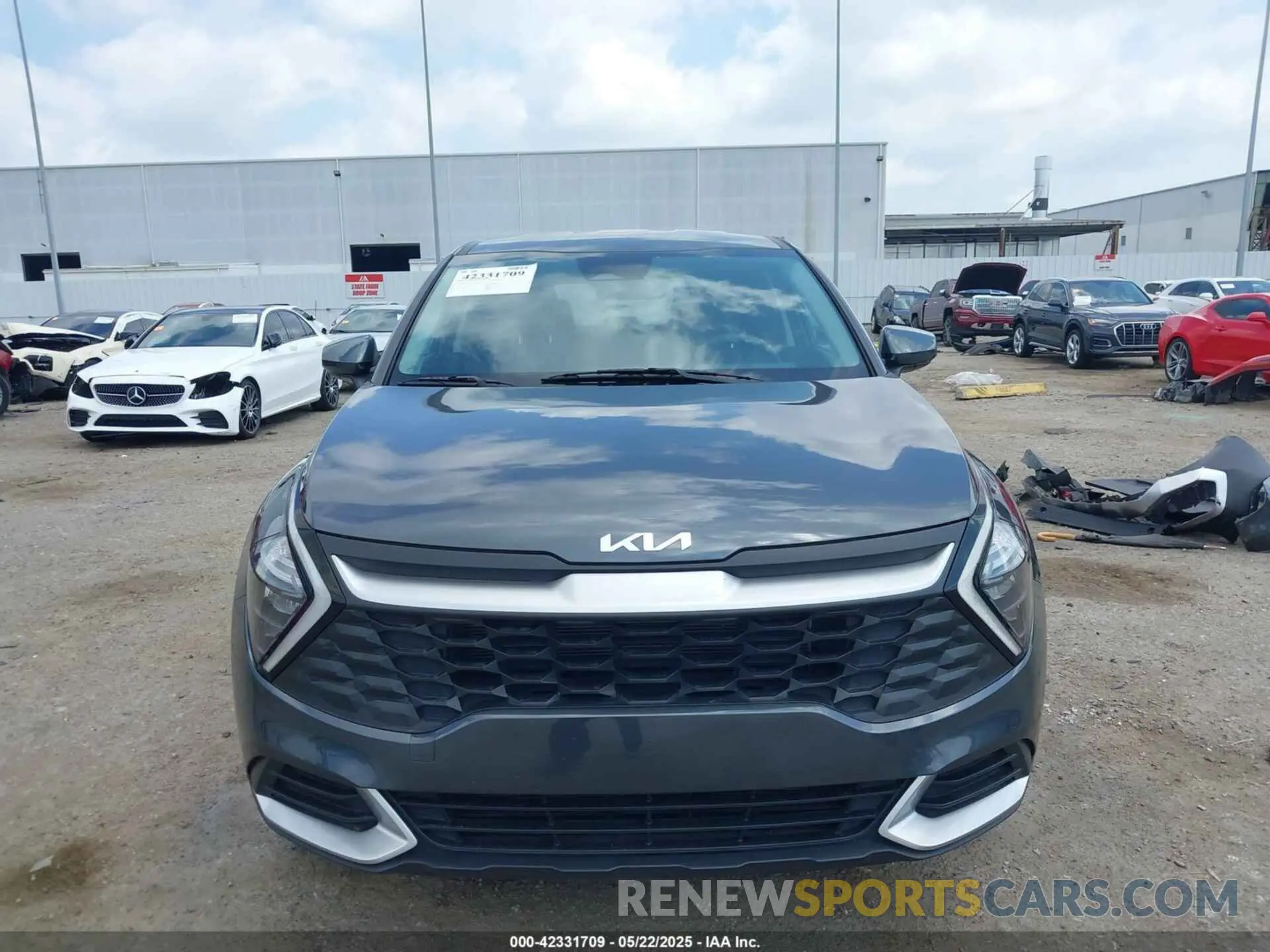 13 fotografías del automóvil dañado KNDPU3AF1P7167072 KIA SPORTAGE 2023