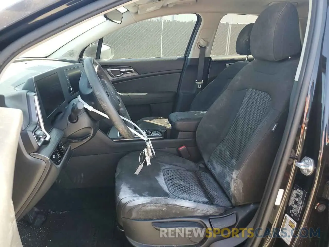 7 fotografías del automóvil dañado KNDPU3AF2P7176654 KIA SPORTAGE 2023