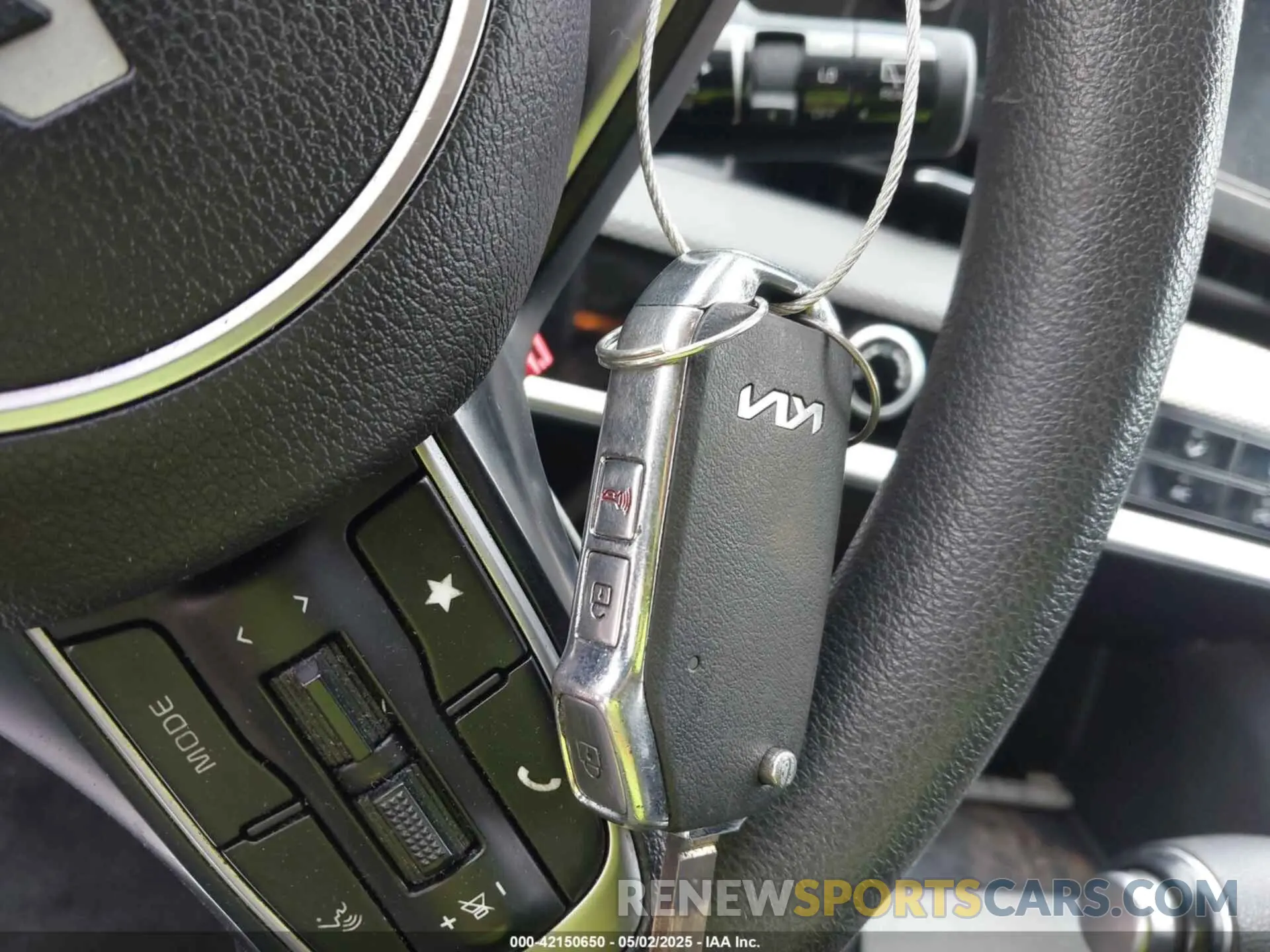 11 fotografías del automóvil dañado KNDPU3AF3P7097381 KIA SPORTAGE 2023
