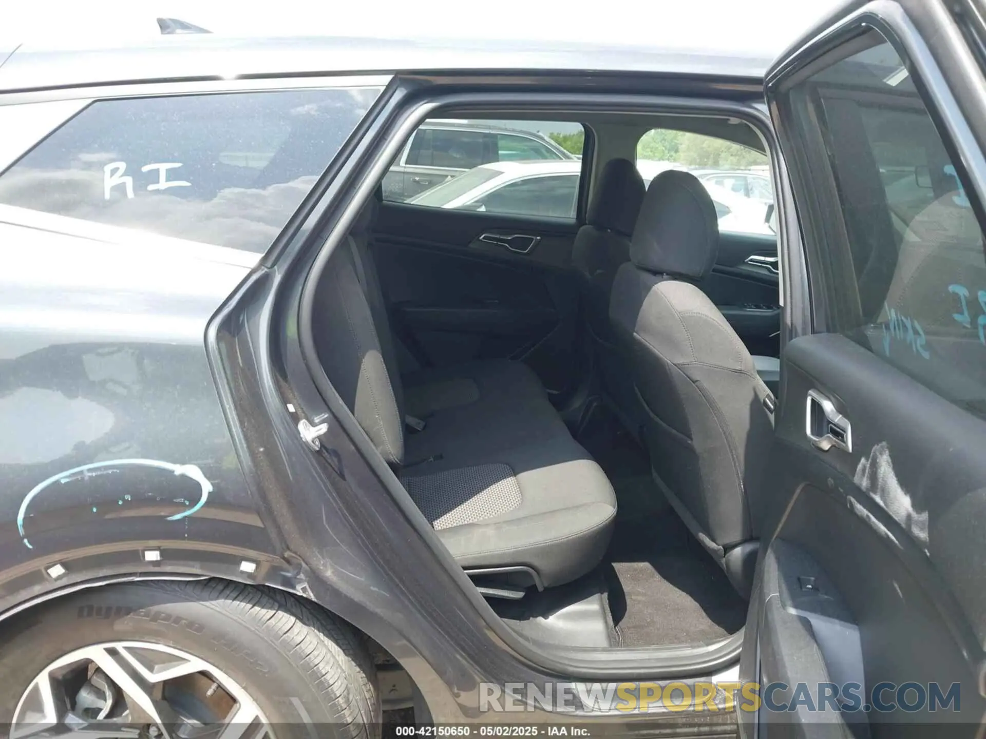 8 fotografías del automóvil dañado KNDPU3AF3P7097381 KIA SPORTAGE 2023