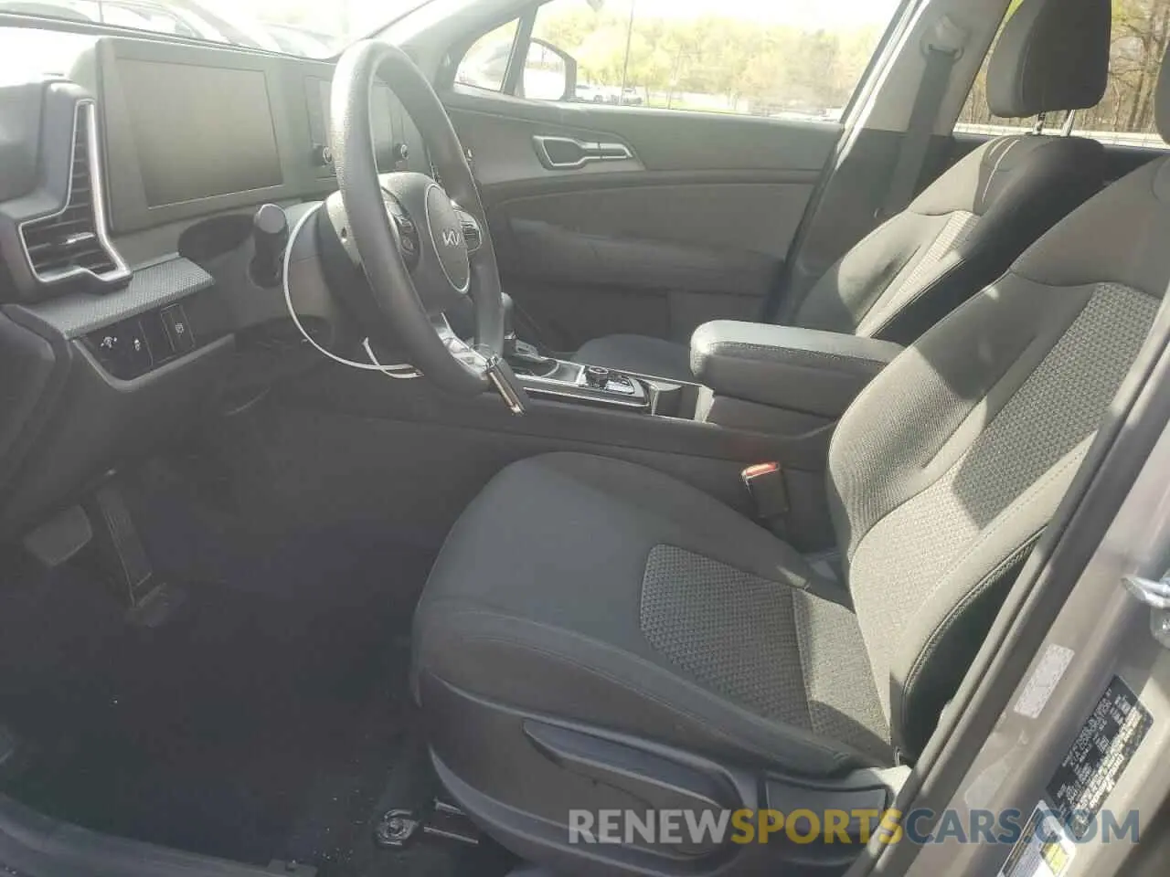 7 fotografías del automóvil dañado KNDPU3AF3P7163413 KIA SPORTAGE 2023