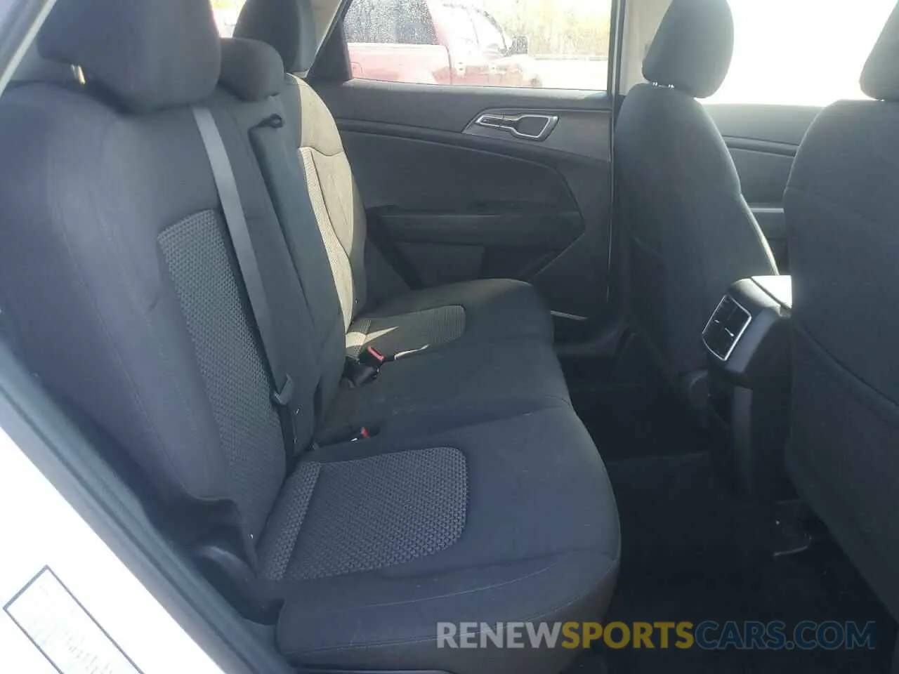 11 fotografías del automóvil dañado KNDPU3AF4P7095123 KIA SPORTAGE 2023