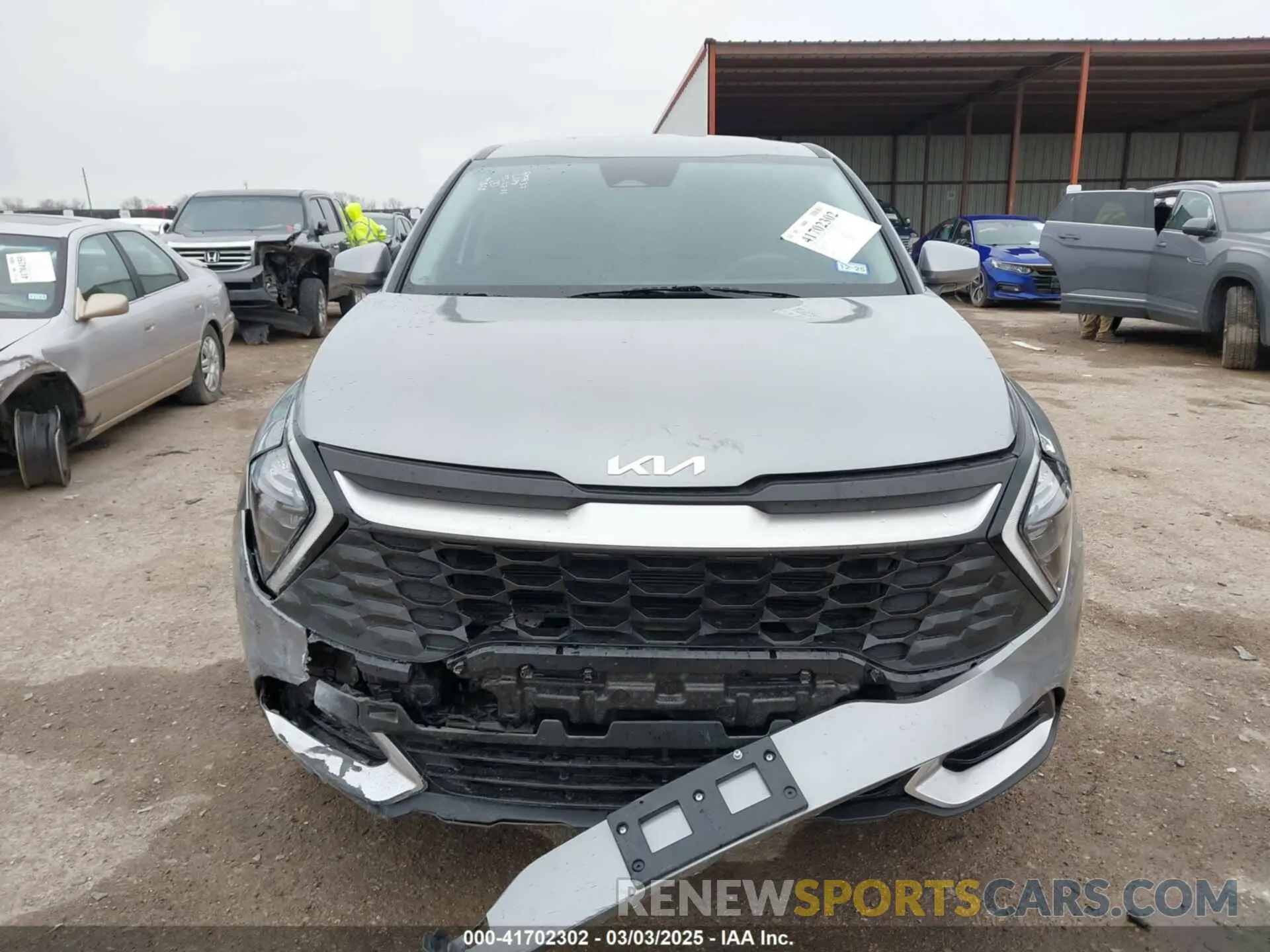 12 fotografías del automóvil dañado KNDPU3AF4P7131201 KIA SPORTAGE 2023