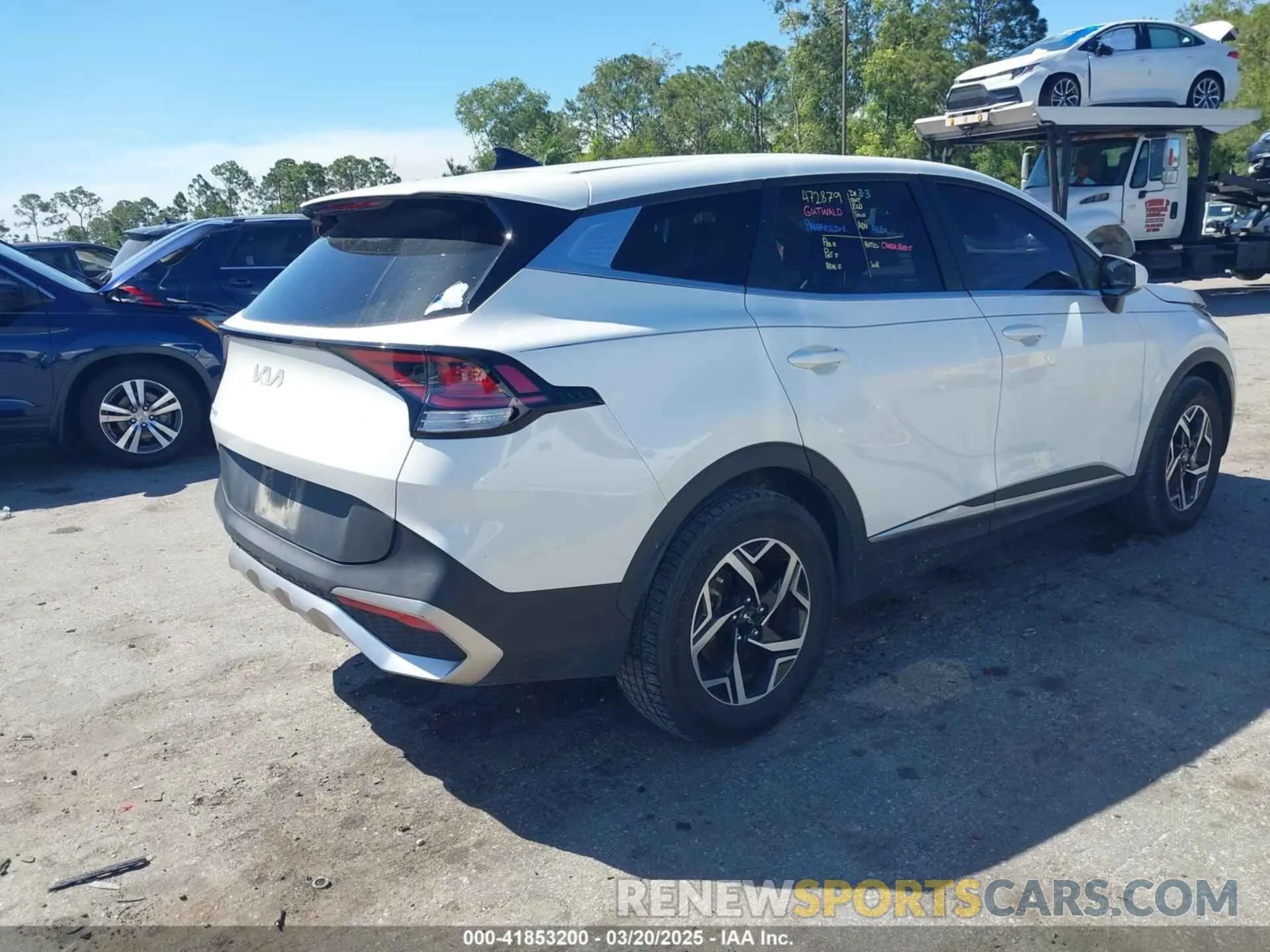 4 fotografías del automóvil dañado KNDPU3AF6P7125111 KIA SPORTAGE 2023