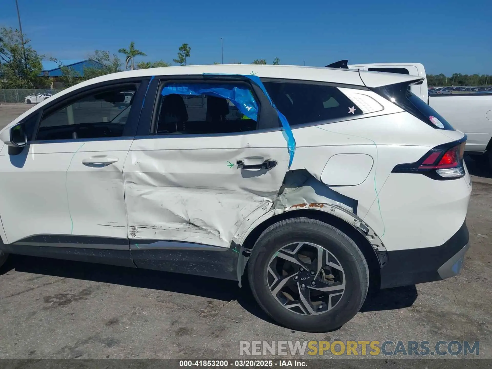 6 fotografías del automóvil dañado KNDPU3AF6P7125111 KIA SPORTAGE 2023