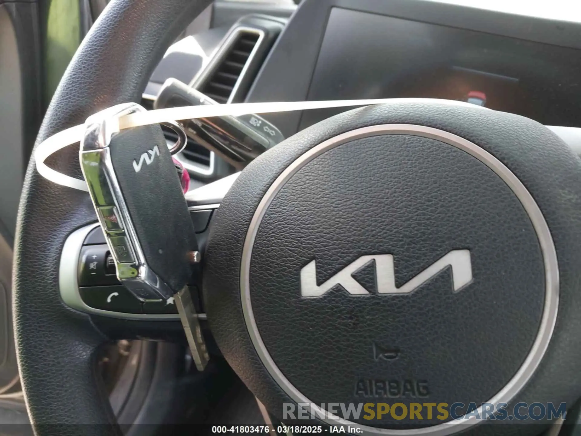 11 fotografías del automóvil dañado KNDPU3AF7P7037040 KIA SPORTAGE 2023