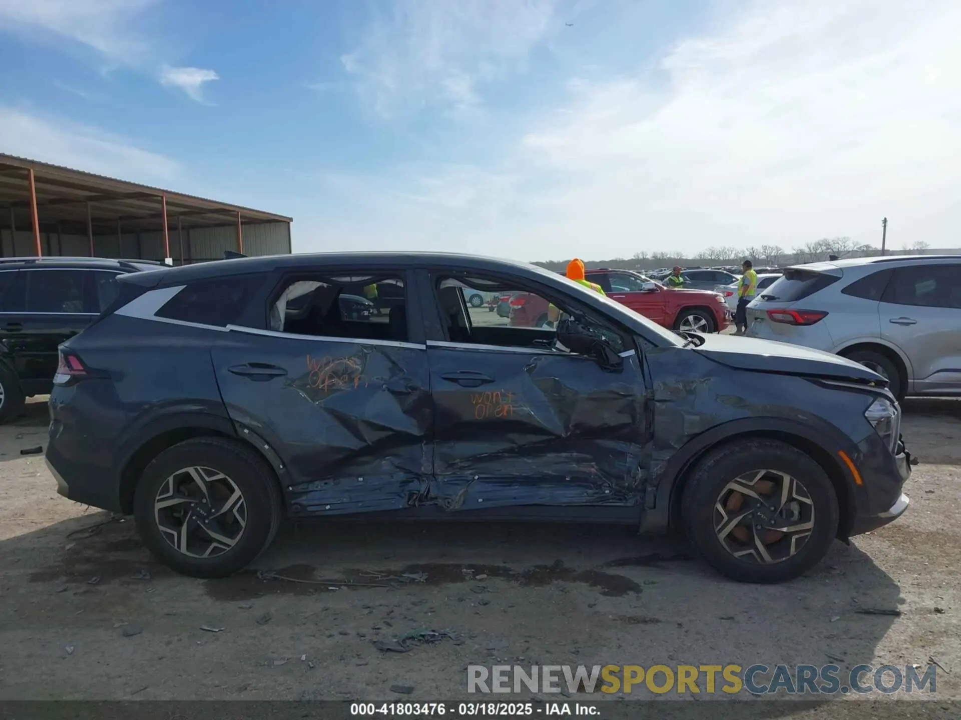 13 fotografías del automóvil dañado KNDPU3AF7P7037040 KIA SPORTAGE 2023