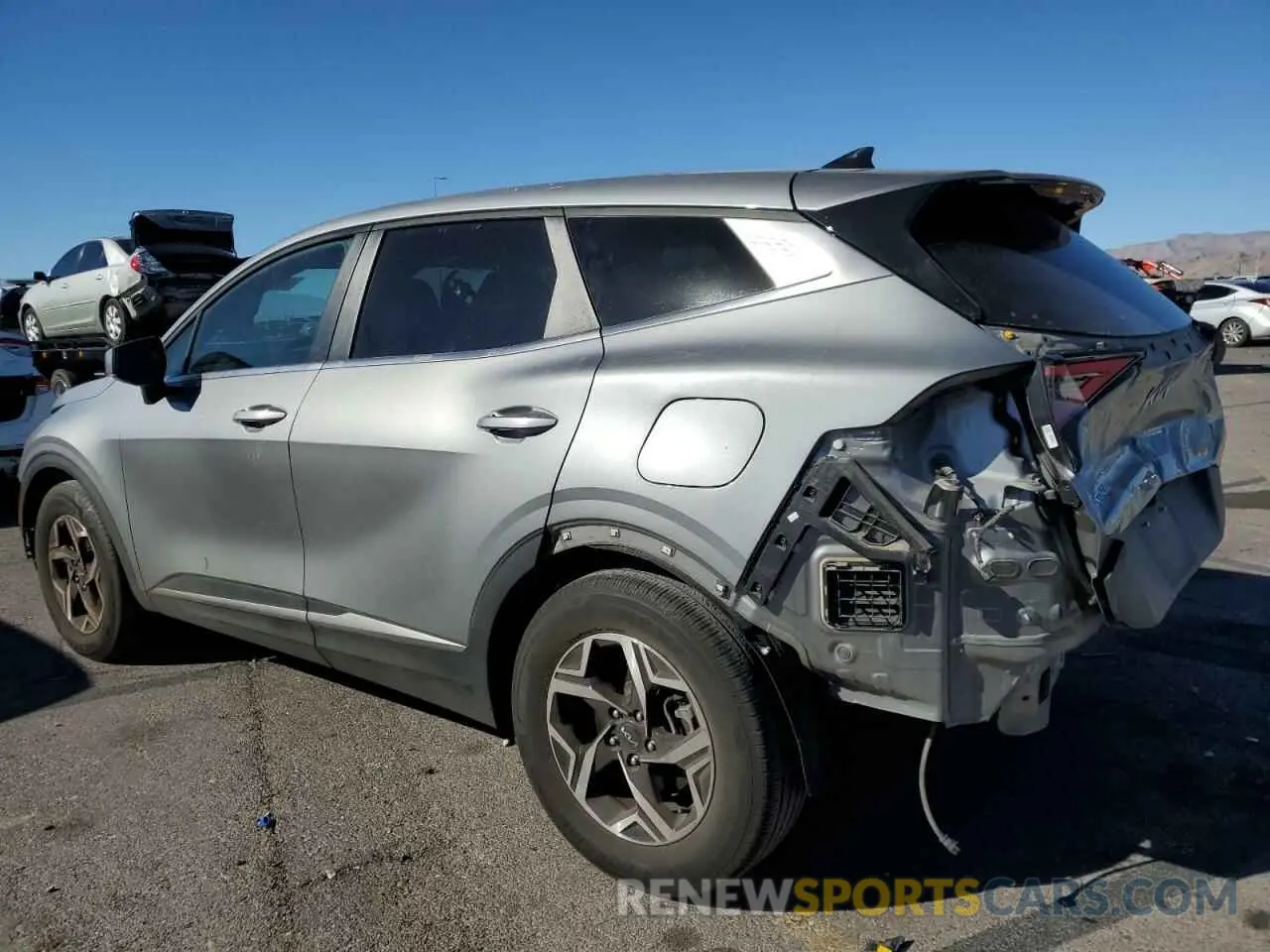 2 fotografías del automóvil dañado KNDPU3AF7P7048443 KIA SPORTAGE 2023