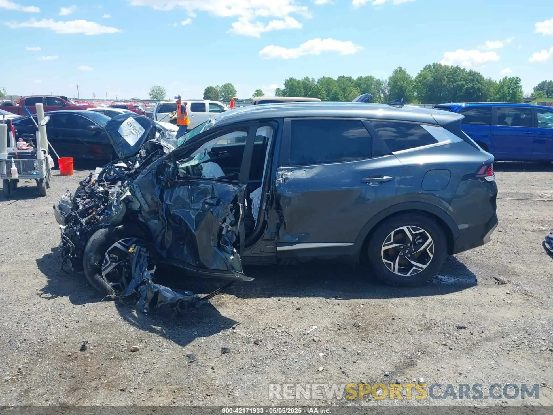 14 fotografías del automóvil dañado KNDPU3AF7P7066327 KIA SPORTAGE 2023