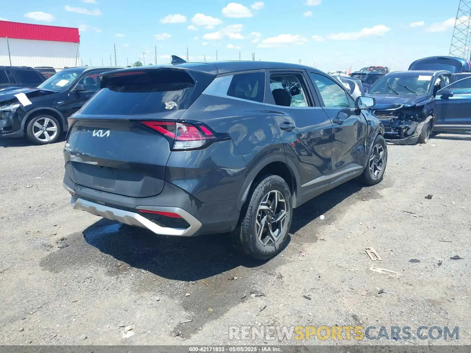 4 fotografías del automóvil dañado KNDPU3AF7P7066327 KIA SPORTAGE 2023