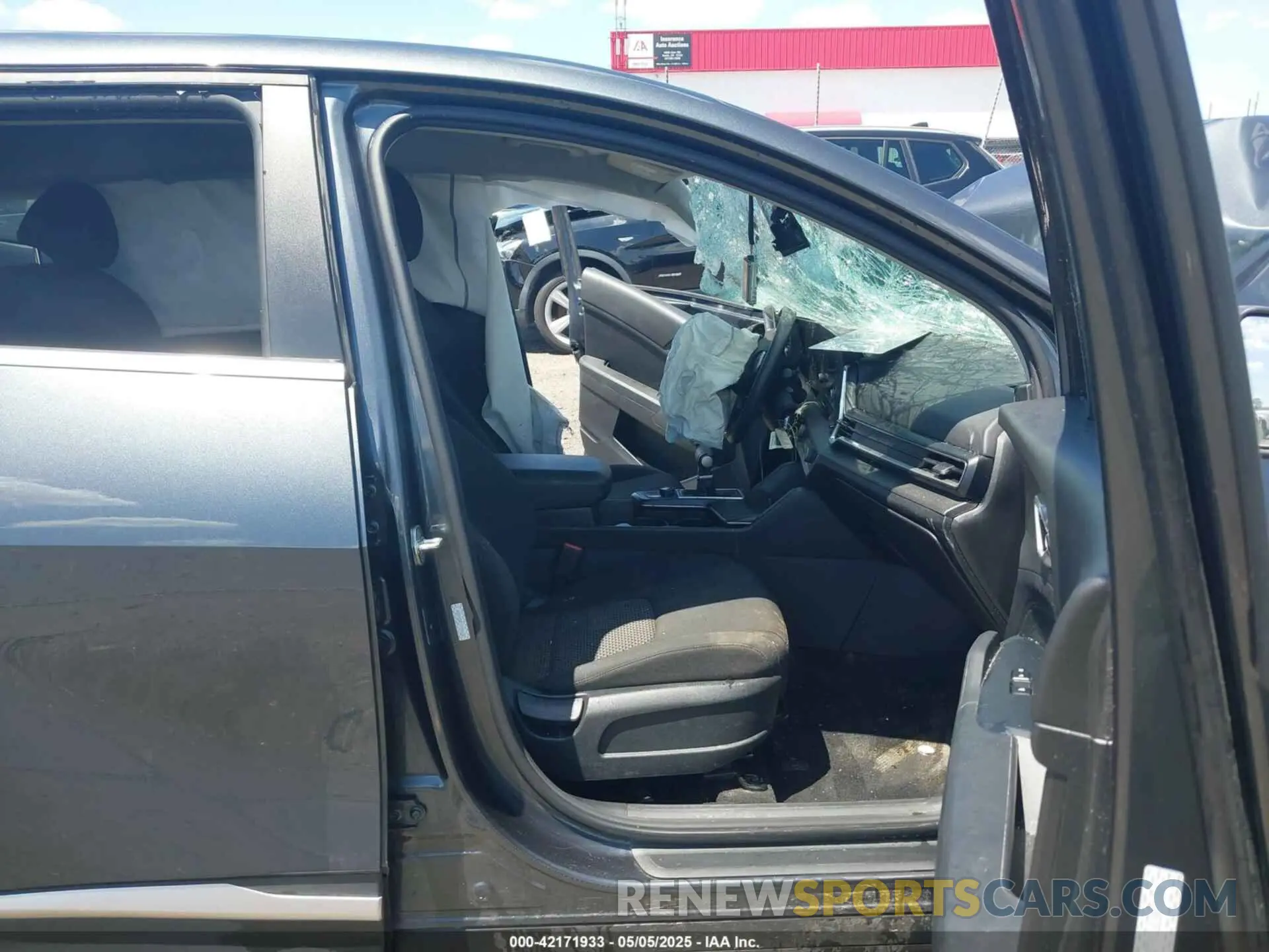 5 fotografías del automóvil dañado KNDPU3AF7P7066327 KIA SPORTAGE 2023