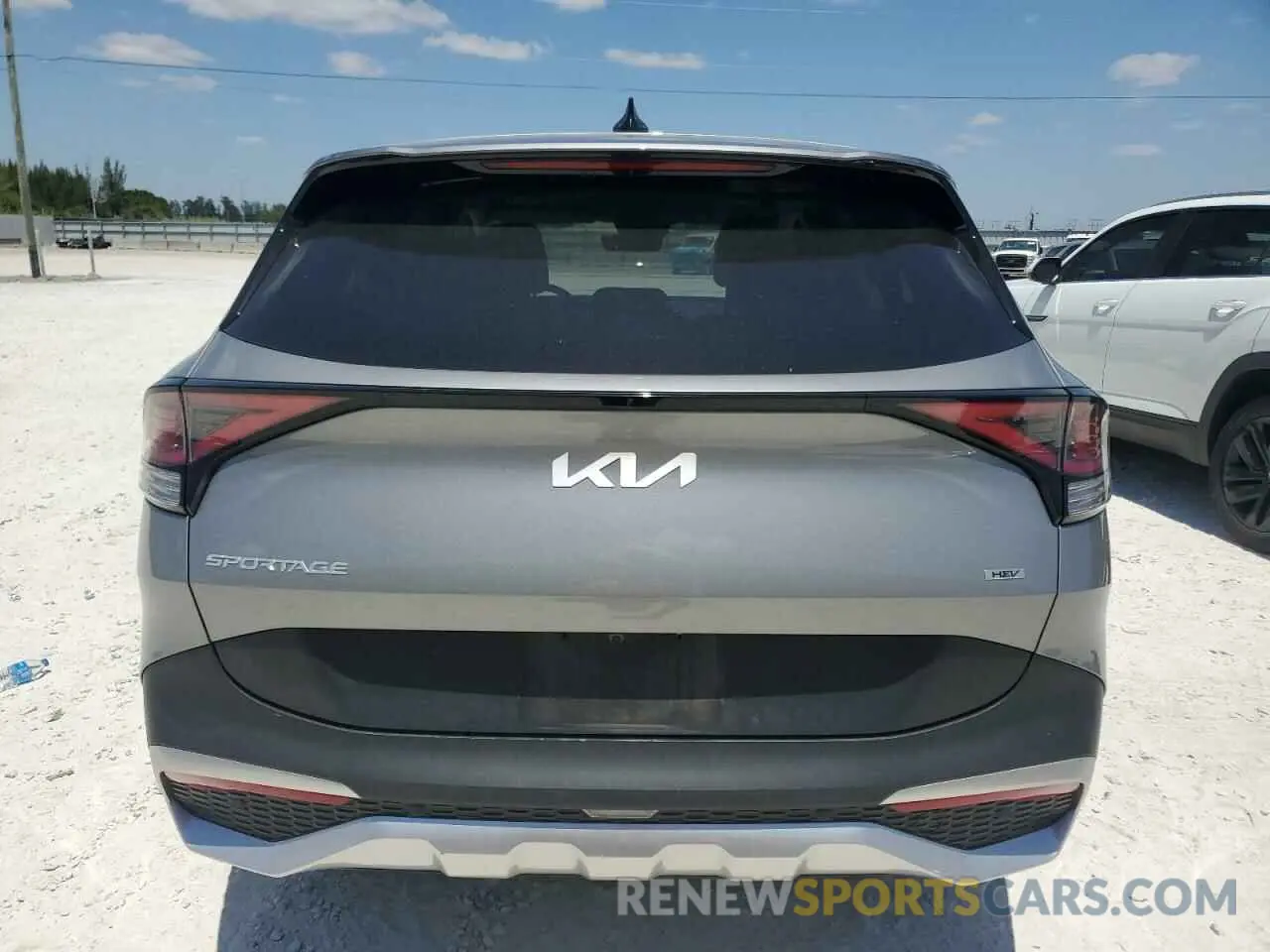 6 fotografías del automóvil dañado KNDPU3AG2P7104264 KIA SPORTAGE 2023