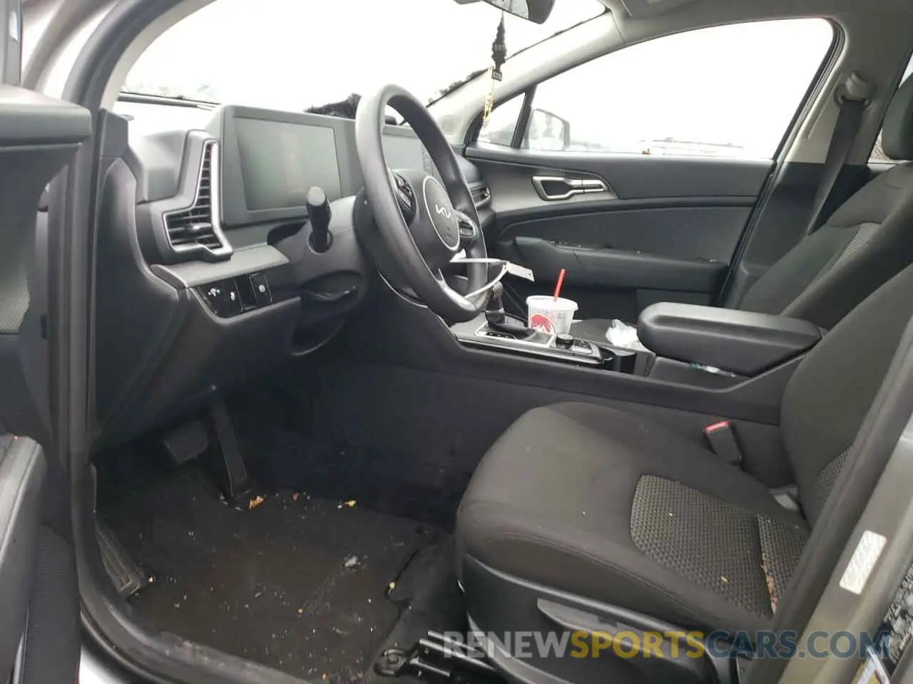 7 fotografías del automóvil dañado KNDPUCAF2P7135814 KIA SPORTAGE 2023