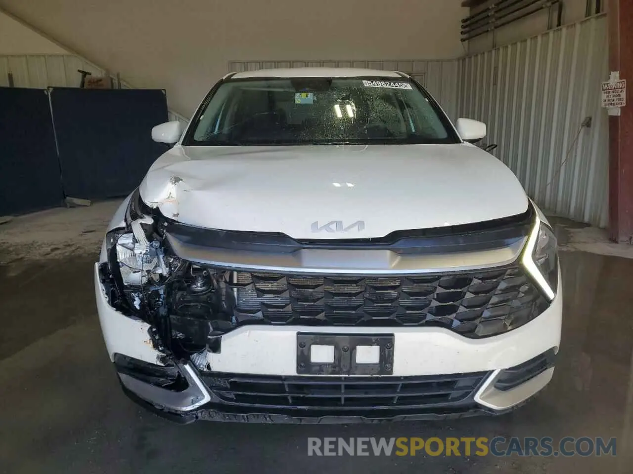 5 fotografías del automóvil dañado KNDPUCAF2P7163239 KIA SPORTAGE 2023