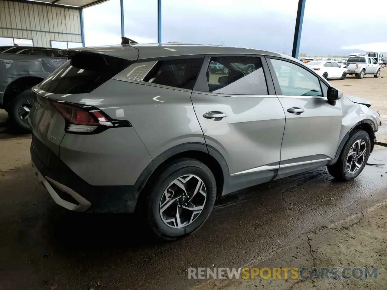 3 fotografías del automóvil dañado KNDPUCAF3P7187646 KIA SPORTAGE 2023