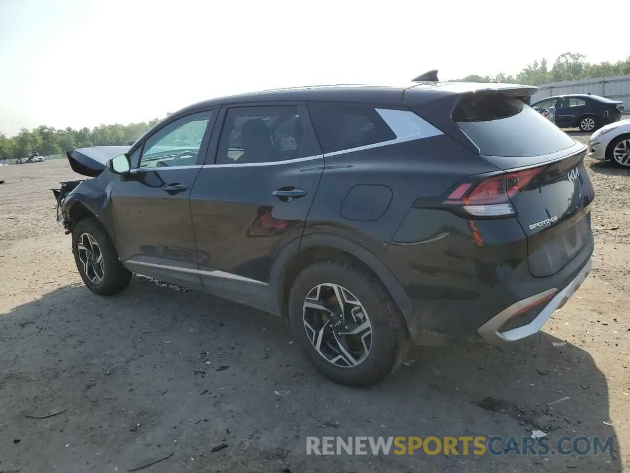 2 fotografías del automóvil dañado KNDPUCAF3P7196394 KIA SPORTAGE 2023