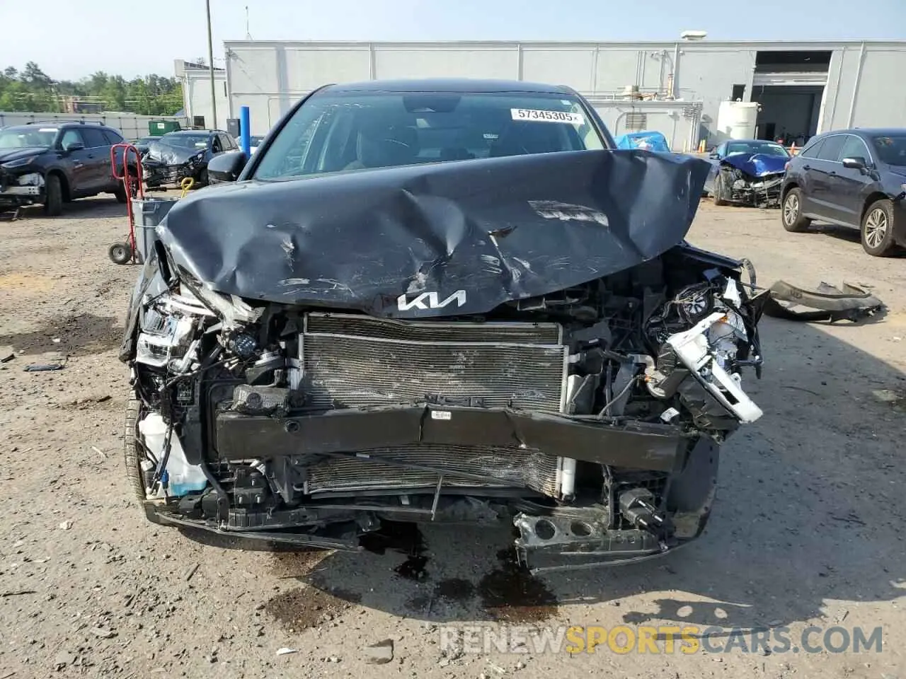 5 fotografías del automóvil dañado KNDPUCAF3P7196394 KIA SPORTAGE 2023