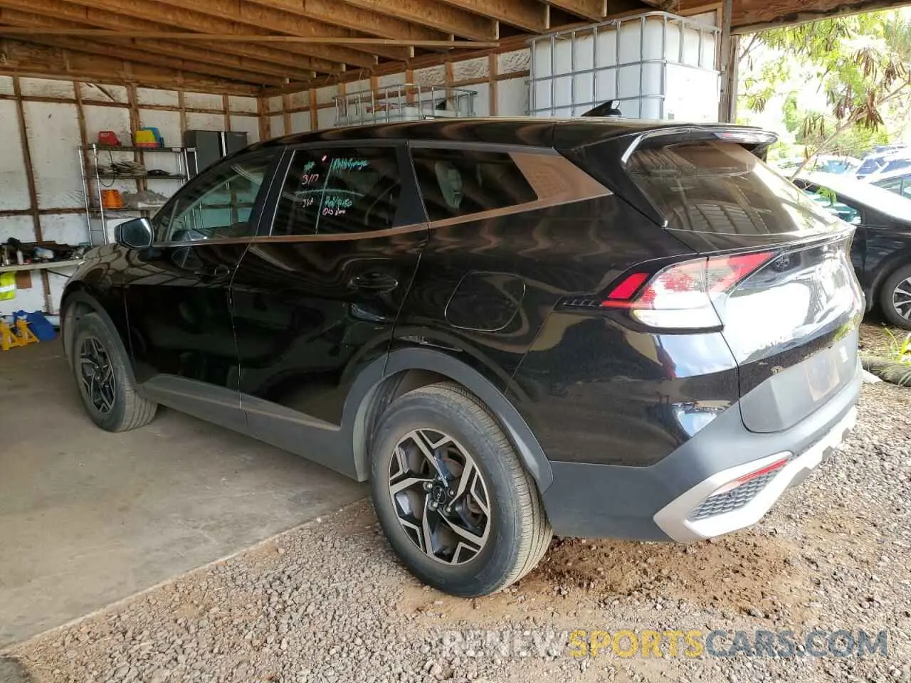 2 fotografías del automóvil dañado KNDPUCAF4P7152307 KIA SPORTAGE 2023