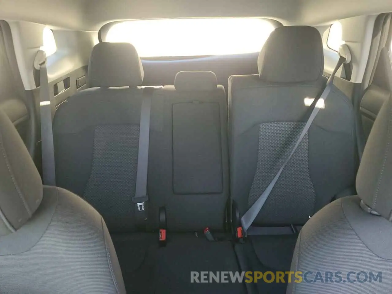 10 fotografías del automóvil dañado KNDPUCAF4P7166482 KIA SPORTAGE 2023
