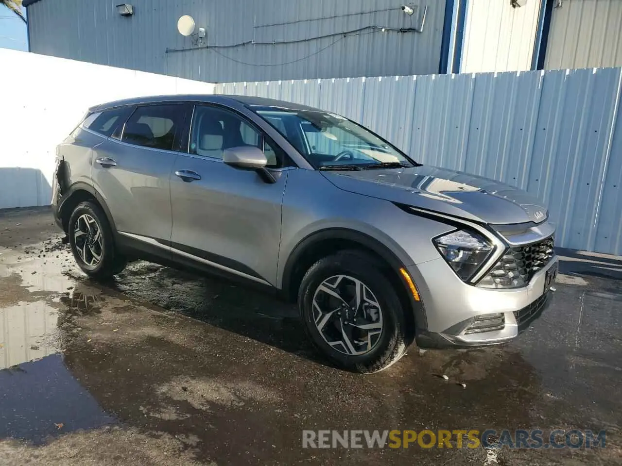 4 fotografías del automóvil dañado KNDPUCAF4P7166482 KIA SPORTAGE 2023