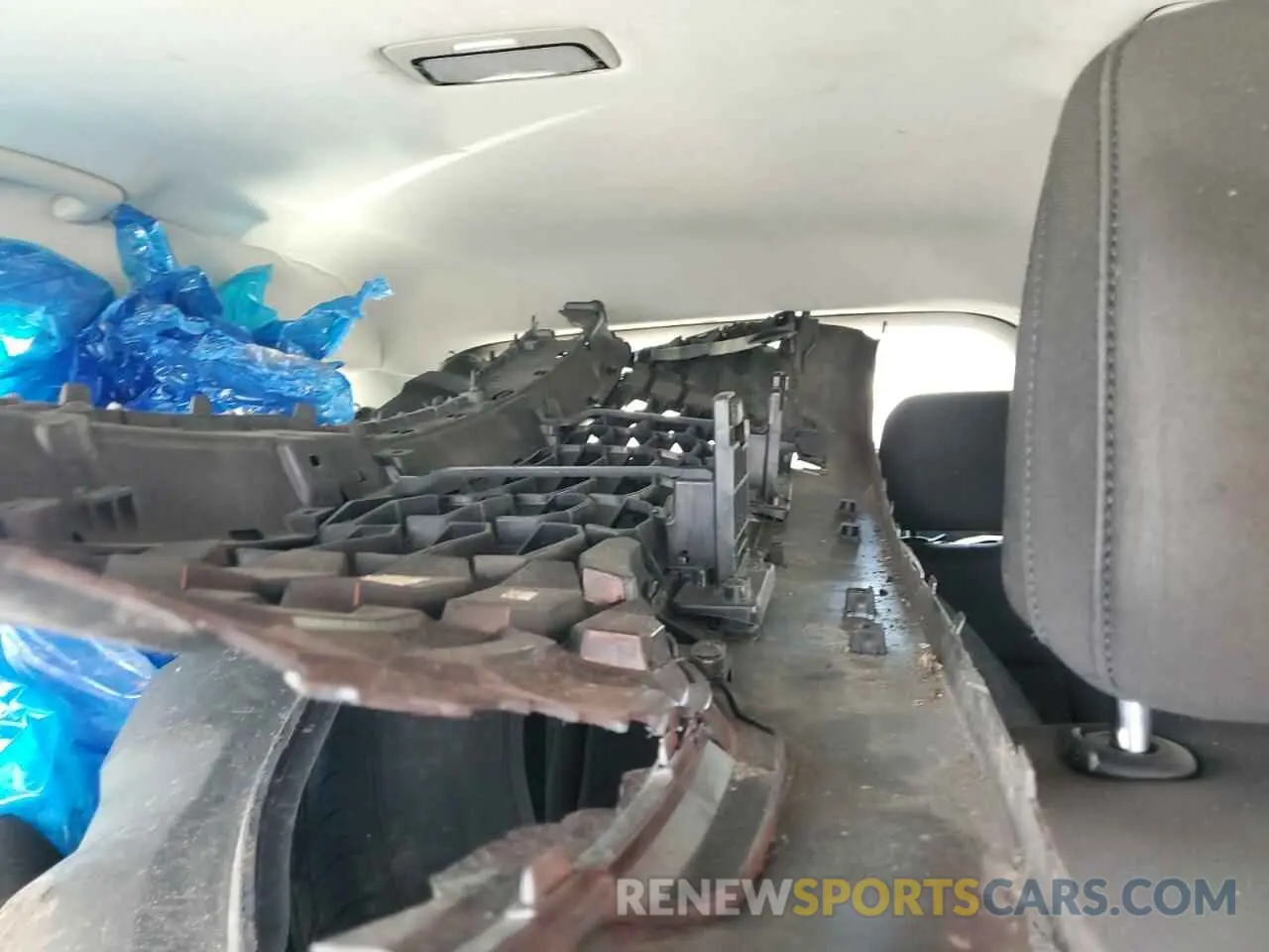 10 fotografías del automóvil dañado KNDPUCAF6P7095723 KIA SPORTAGE 2023
