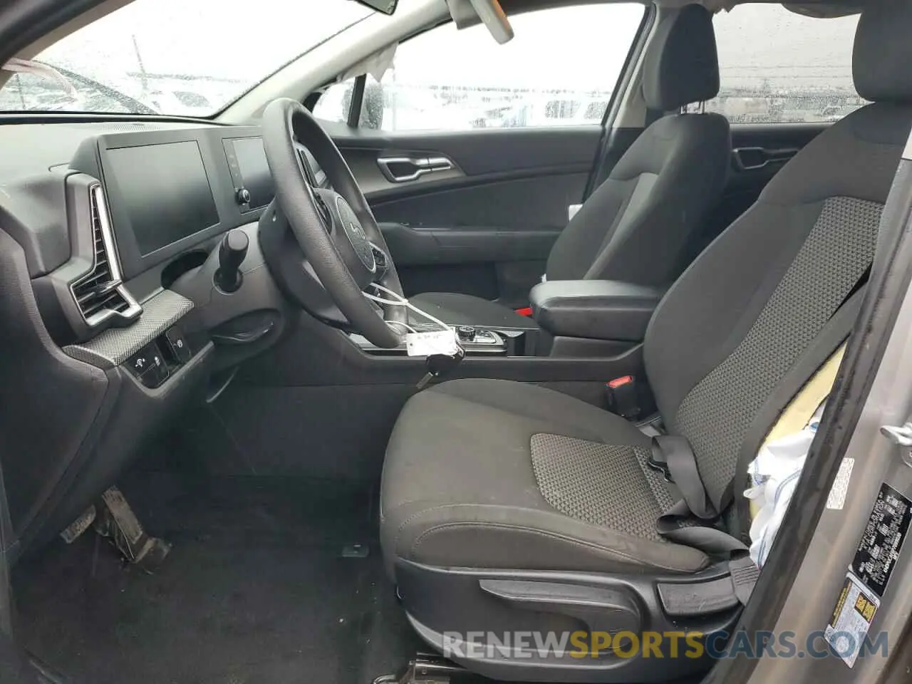 7 fotografías del automóvil dañado KNDPUCAF6P7099030 KIA SPORTAGE 2023
