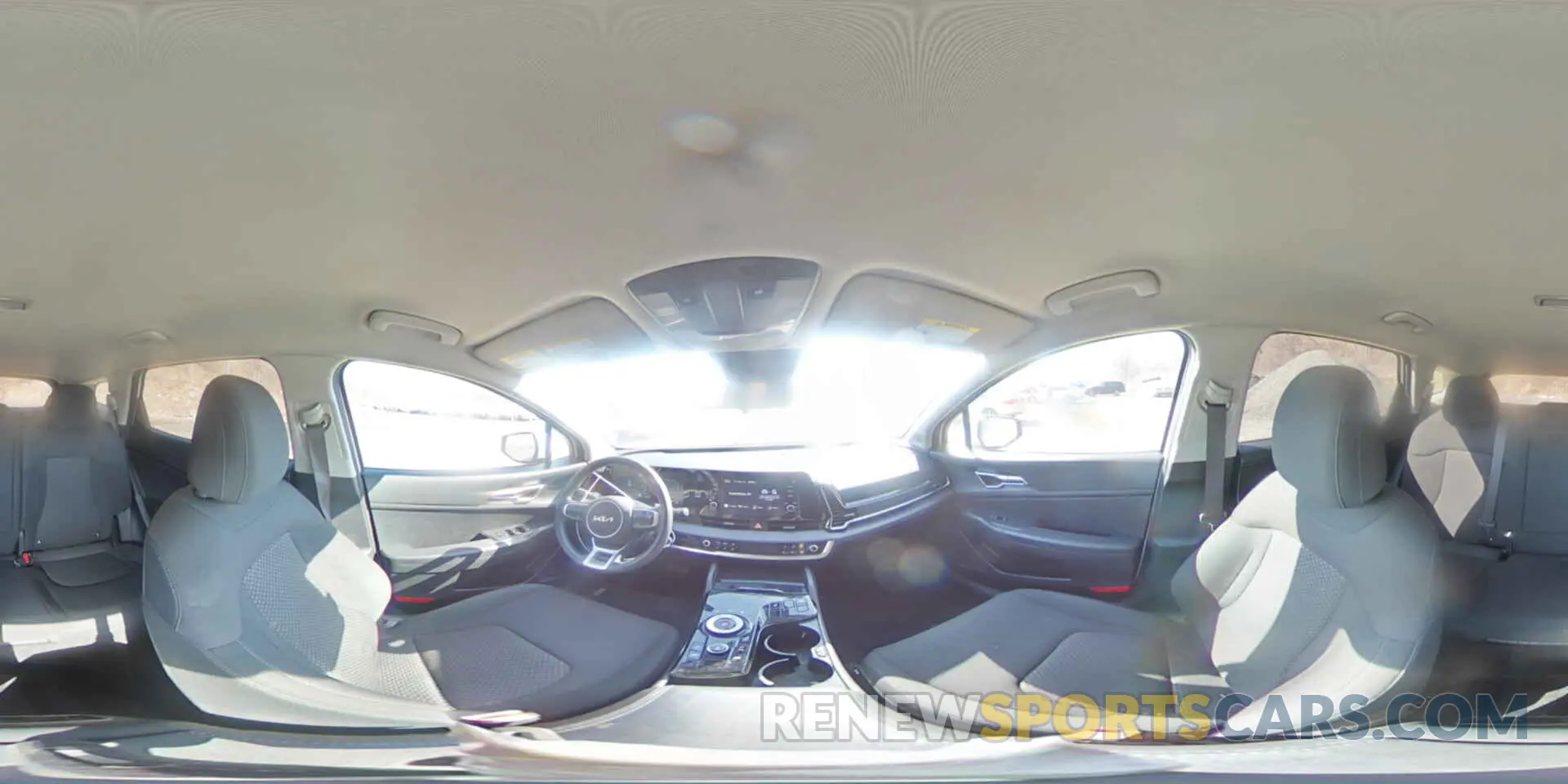 13 fotografías del automóvil dañado KNDPUCAG1P7063206 KIA SPORTAGE 2023
