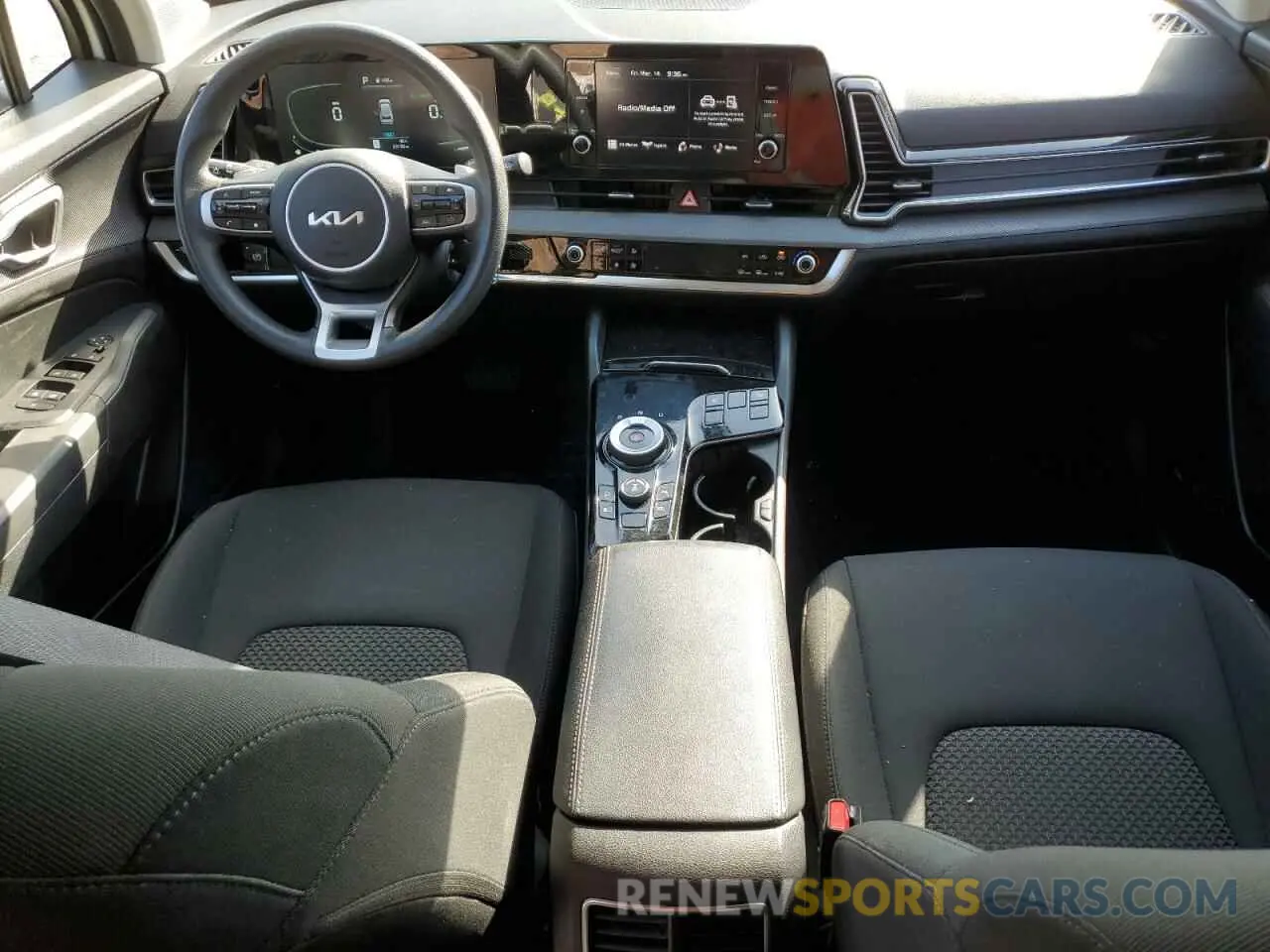 8 fotografías del automóvil dañado KNDPUCAG1P7063206 KIA SPORTAGE 2023