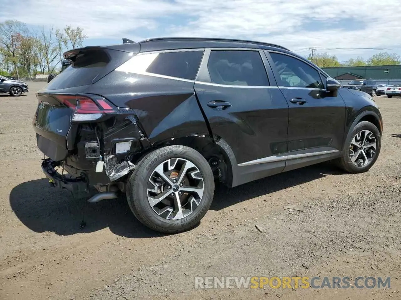 3 fotografías del automóvil dañado KNDPVCAG0P7056230 KIA SPORTAGE 2023