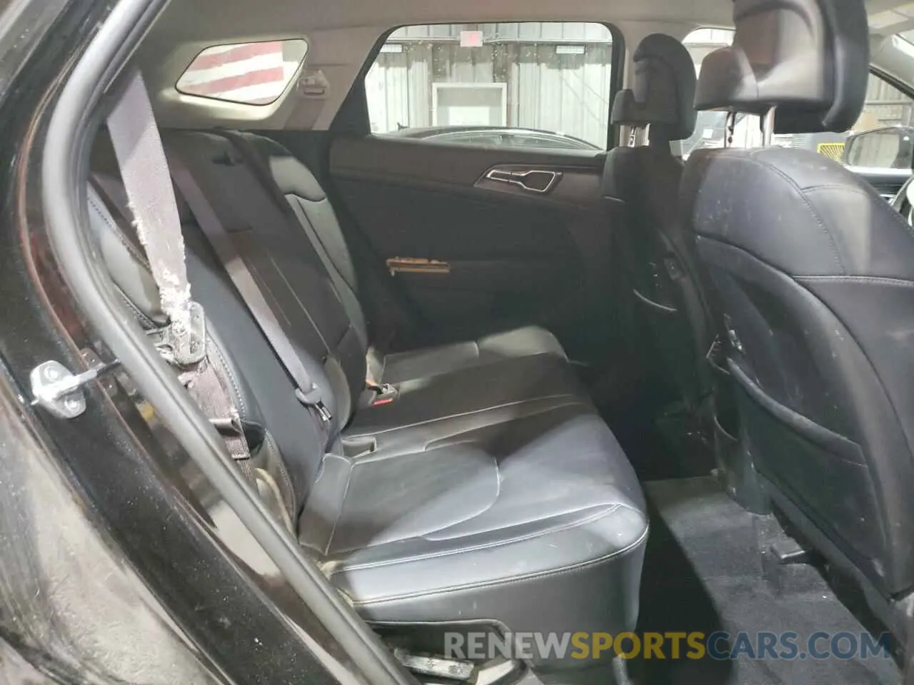 11 fotografías del automóvil dañado KNDPVCAG3P7067304 KIA SPORTAGE 2023