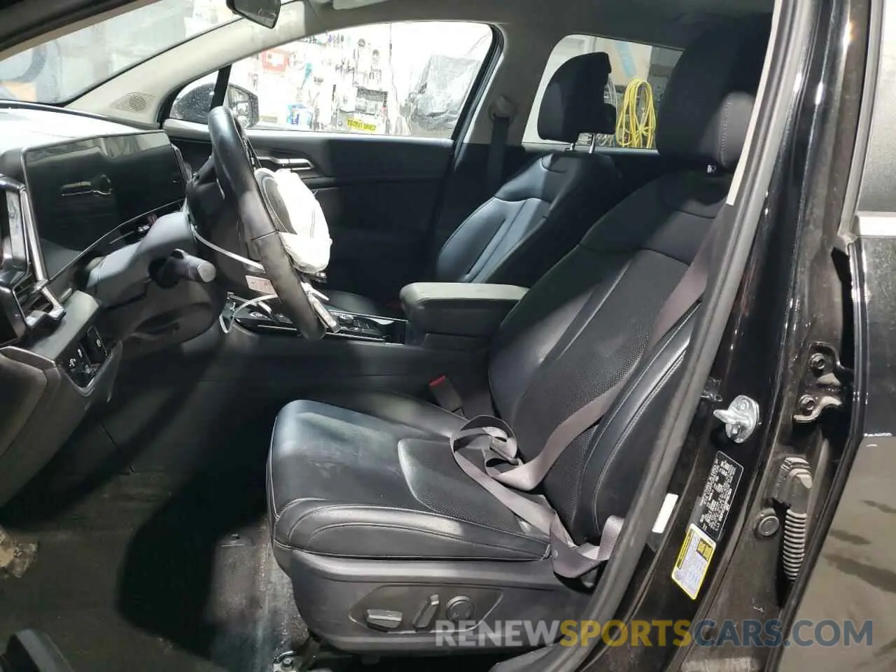 7 fotografías del automóvil dañado KNDPVCAG3P7067304 KIA SPORTAGE 2023