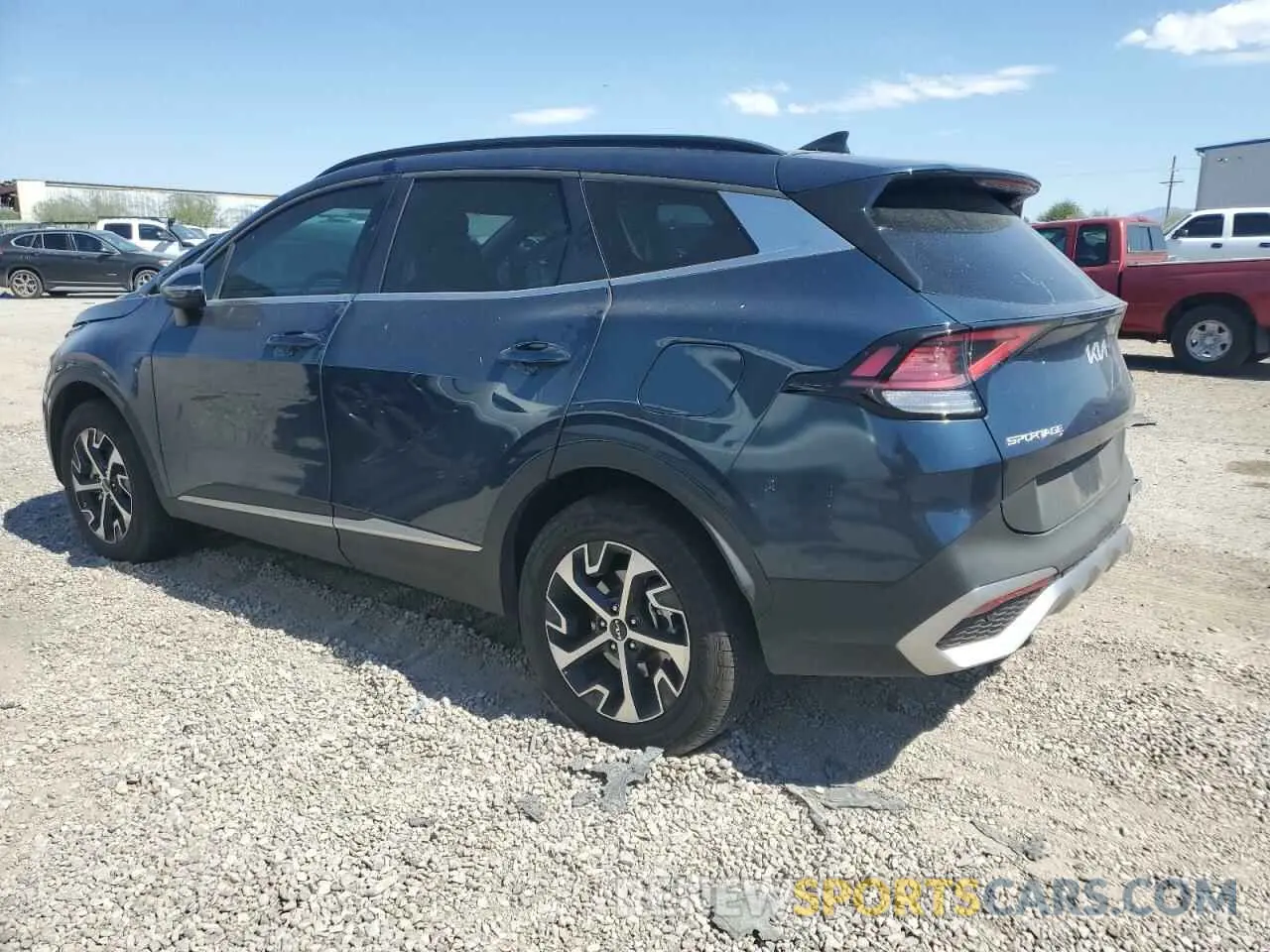 2 fotografías del automóvil dañado KNDPVCAG6P7015259 KIA SPORTAGE 2023