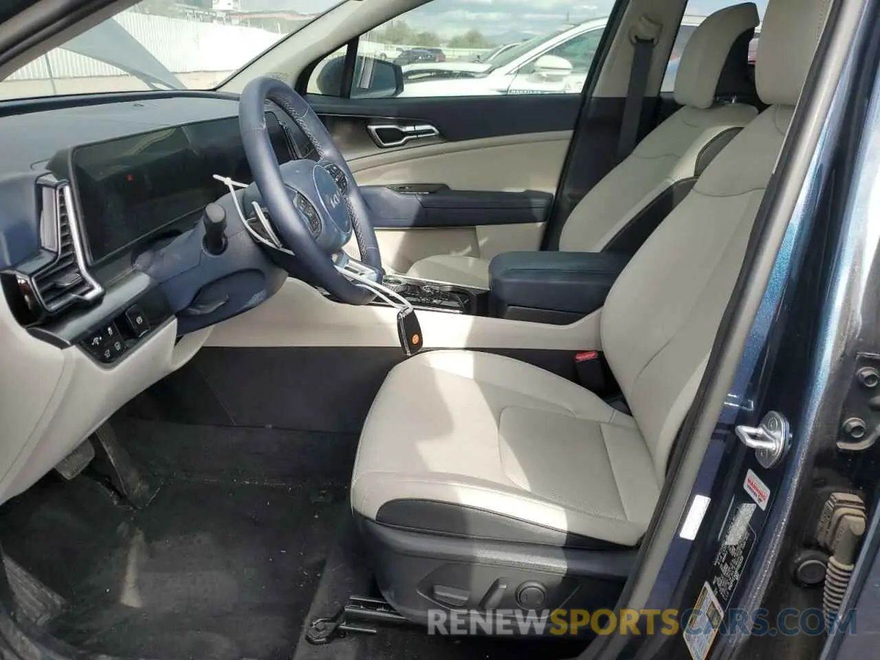 7 fotografías del automóvil dañado KNDPVCAG6P7015259 KIA SPORTAGE 2023