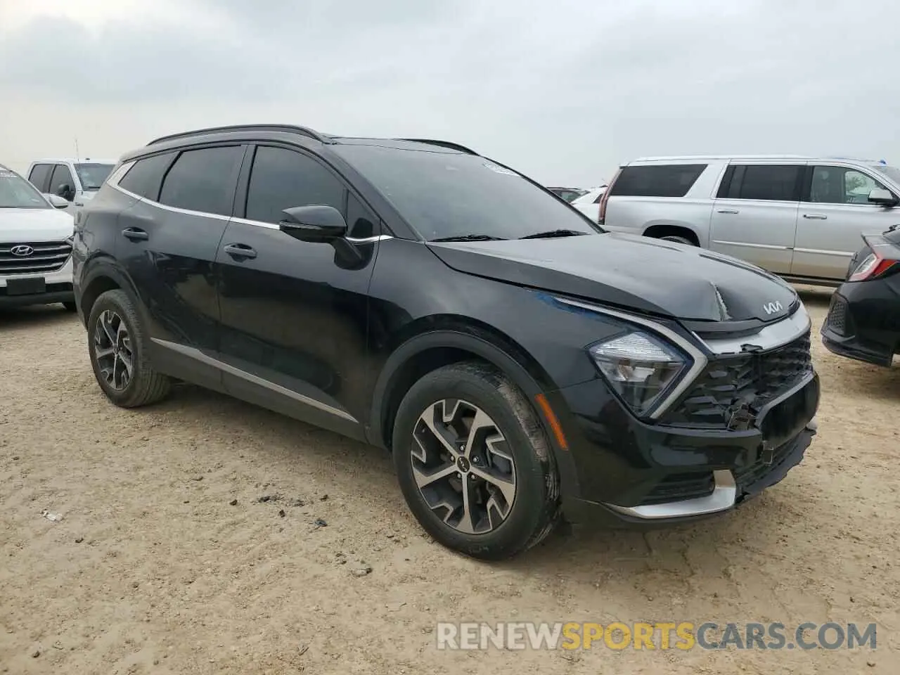 4 fotografías del automóvil dañado KNDPVCAG9P7015501 KIA SPORTAGE 2023