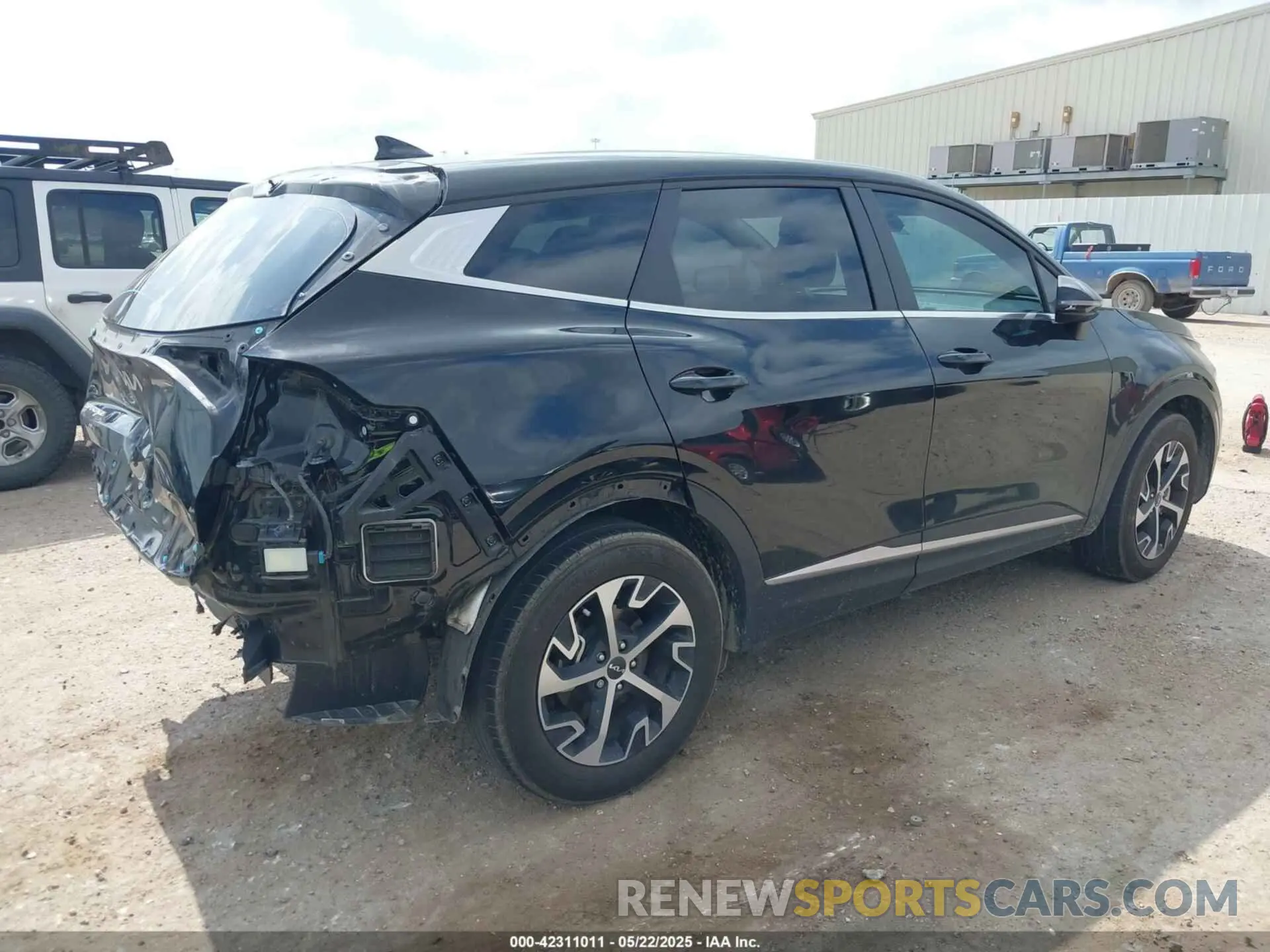 4 fotografías del automóvil dañado 5XYK33DF0RG166607 KIA SPORTAGE 2024