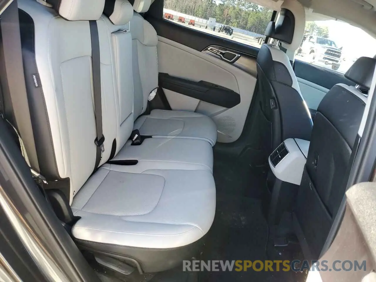 11 fotografías del automóvil dañado 5XYK33DF4RG211144 KIA SPORTAGE 2024