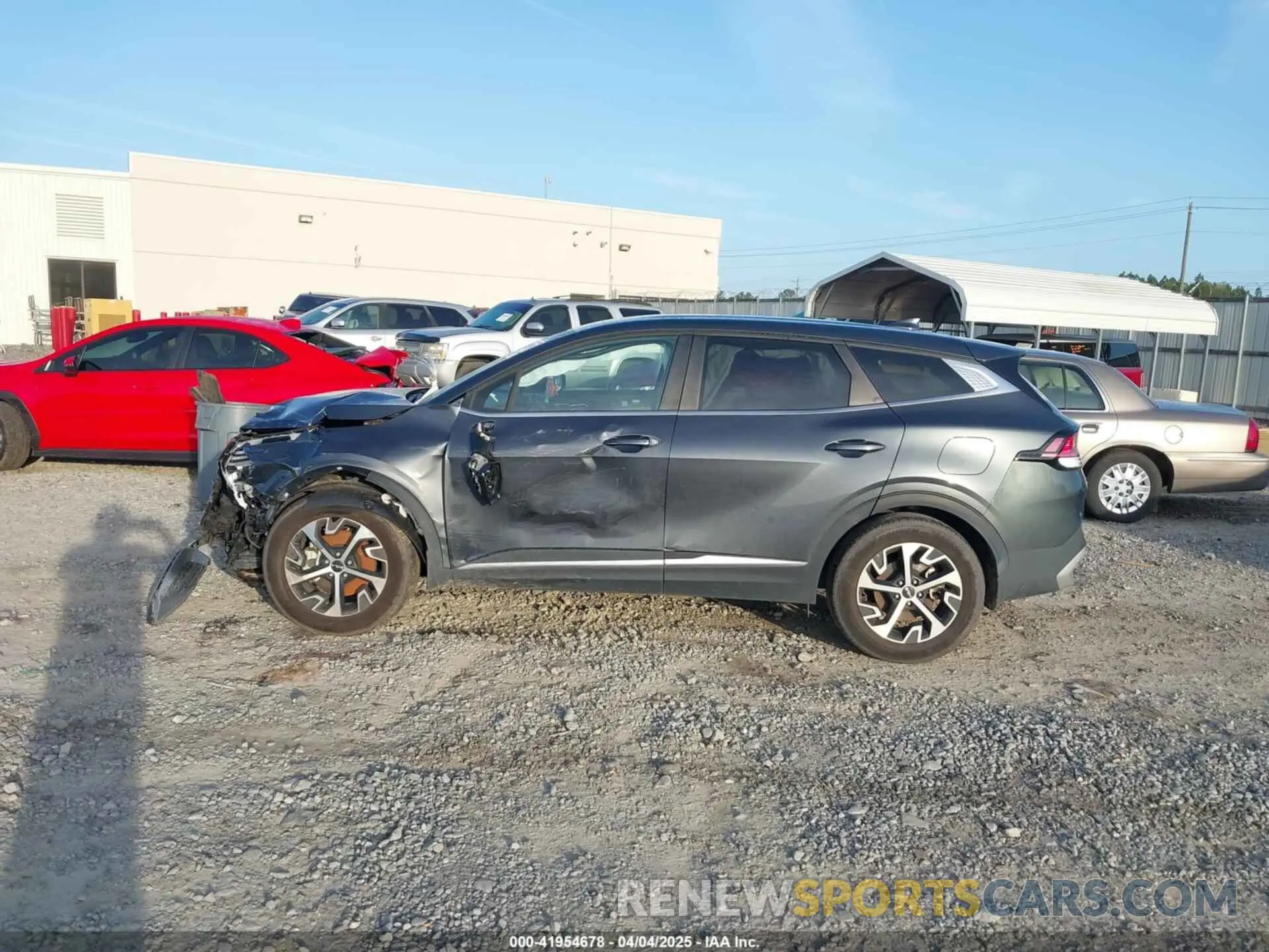 14 fotografías del automóvil dañado 5XYK33DF7RG144202 KIA SPORTAGE 2024