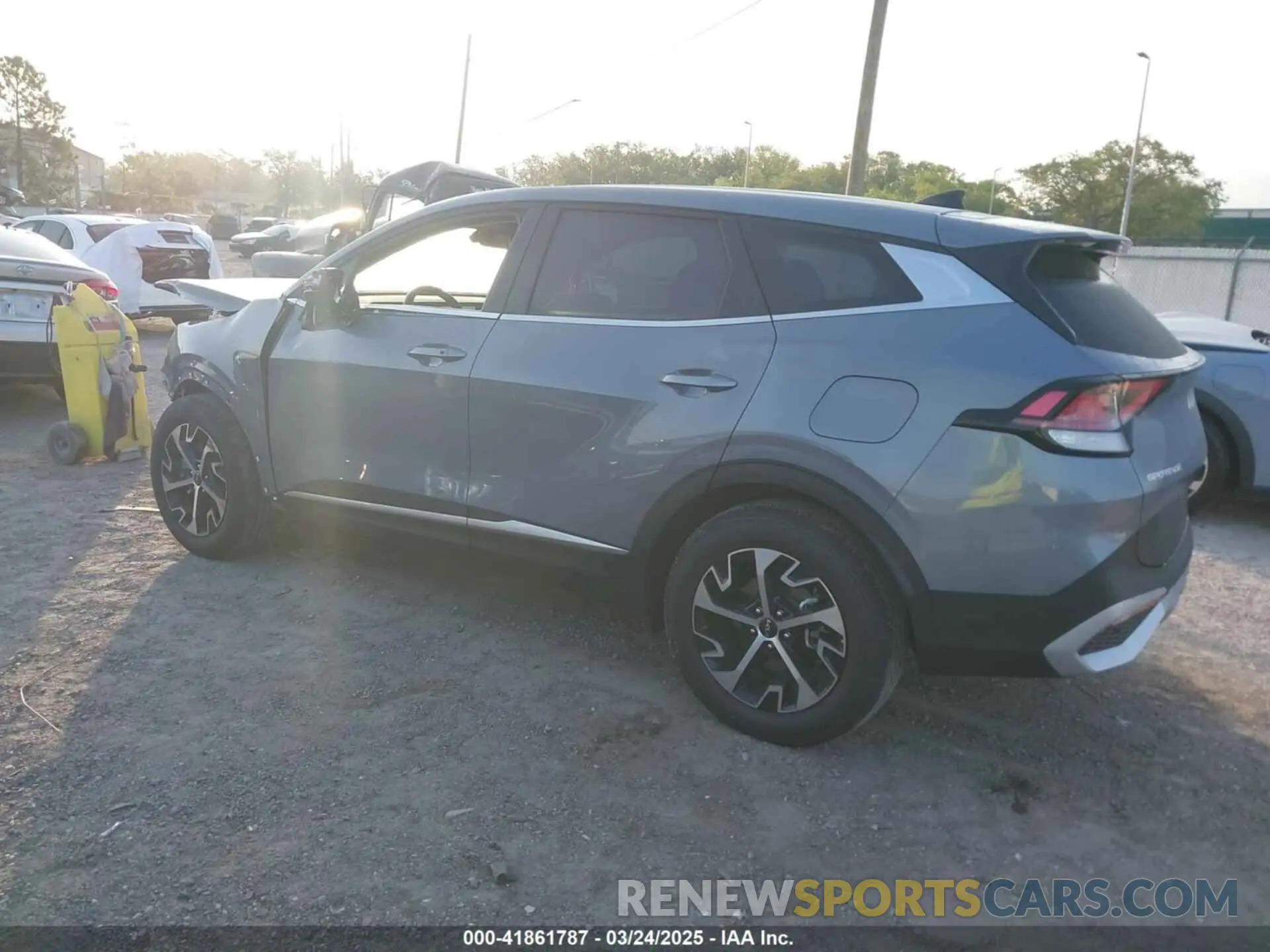3 fotografías del automóvil dañado 5XYK33DF7RG215608 KIA SPORTAGE 2024