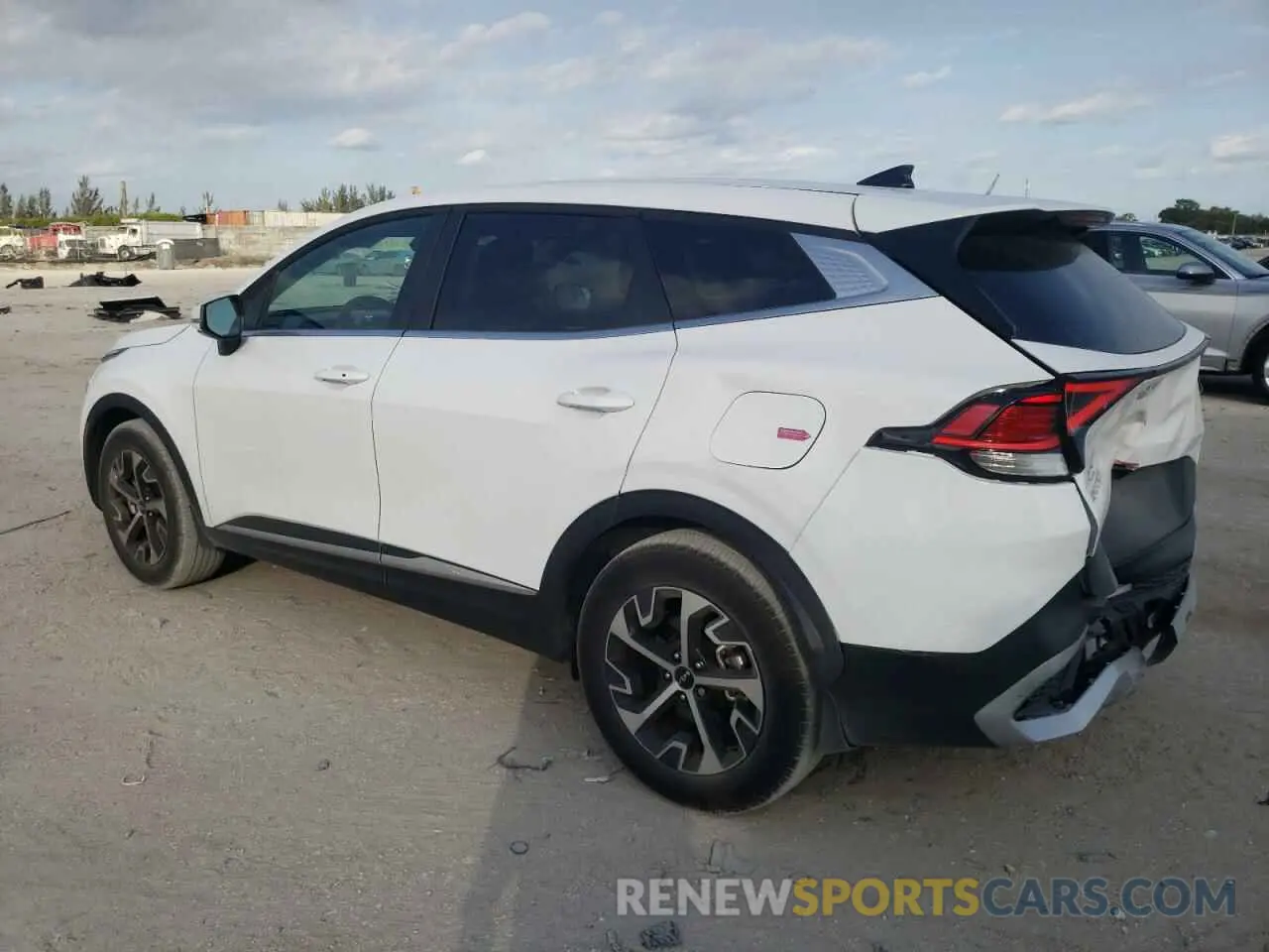 2 fotografías del automóvil dañado 5XYK33DF8RG231798 KIA SPORTAGE 2024