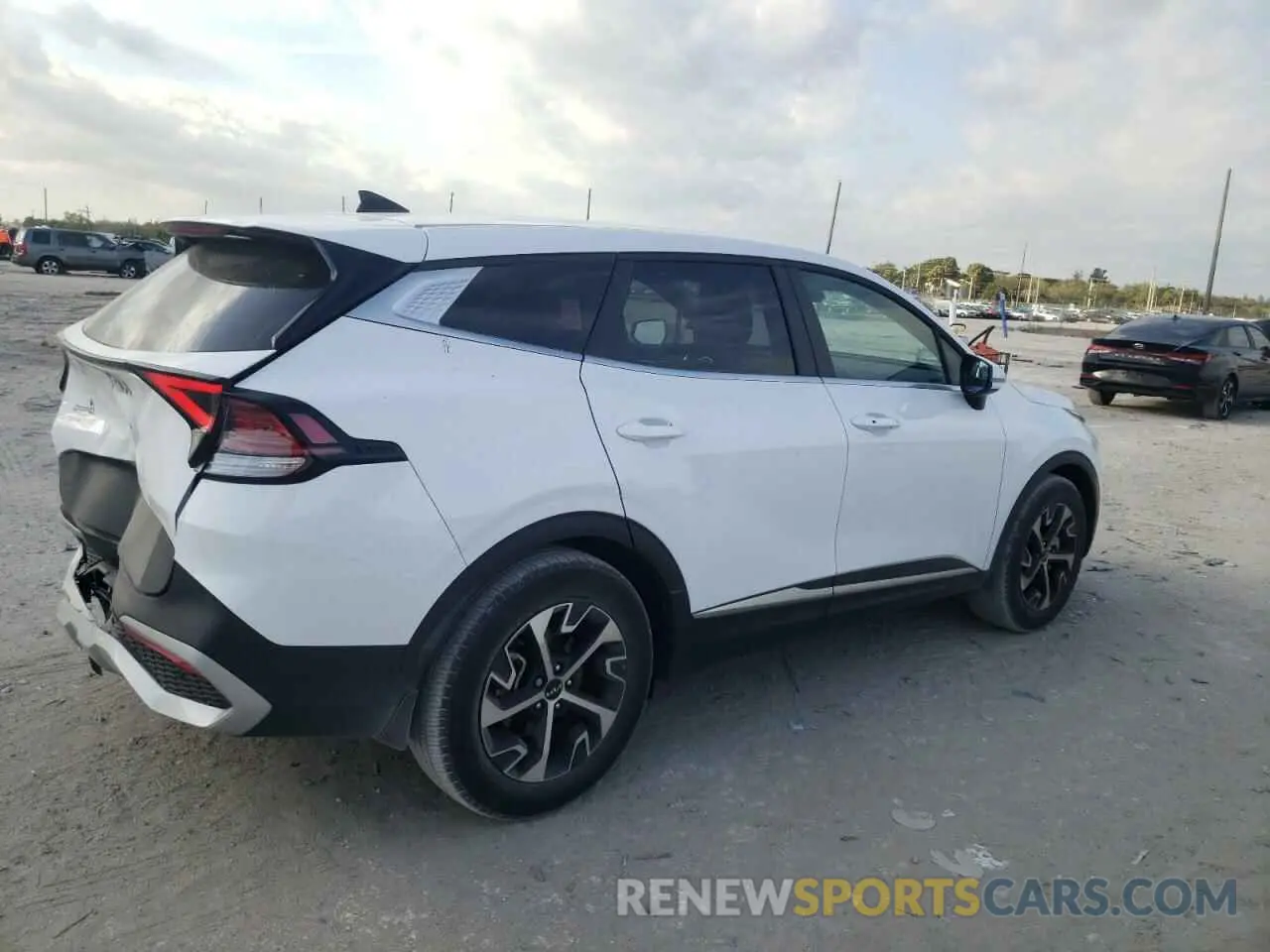 3 fotografías del automóvil dañado 5XYK33DF8RG231798 KIA SPORTAGE 2024