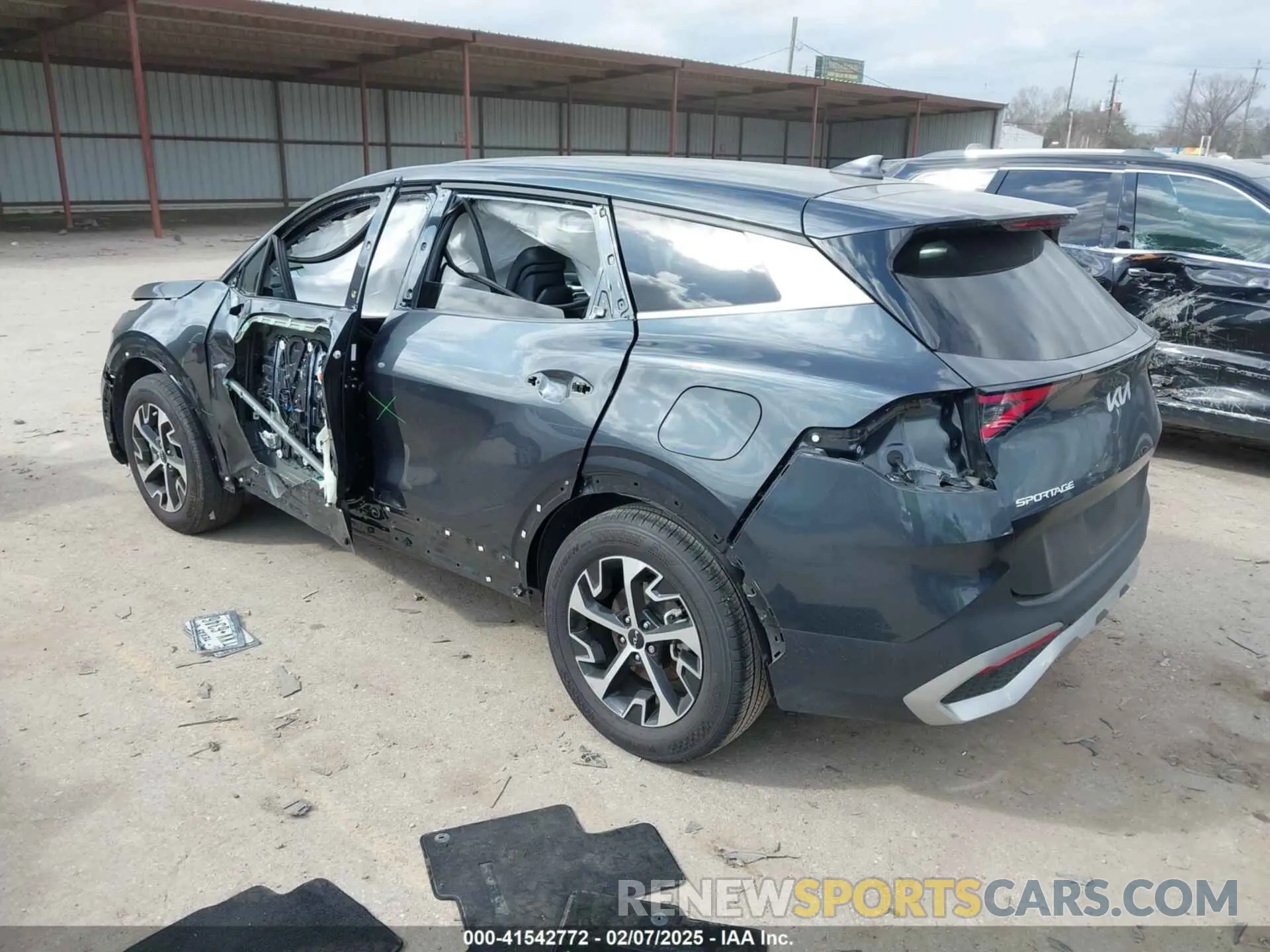 3 fotografías del automóvil dañado 5XYK33DF9RG172776 KIA SPORTAGE 2024
