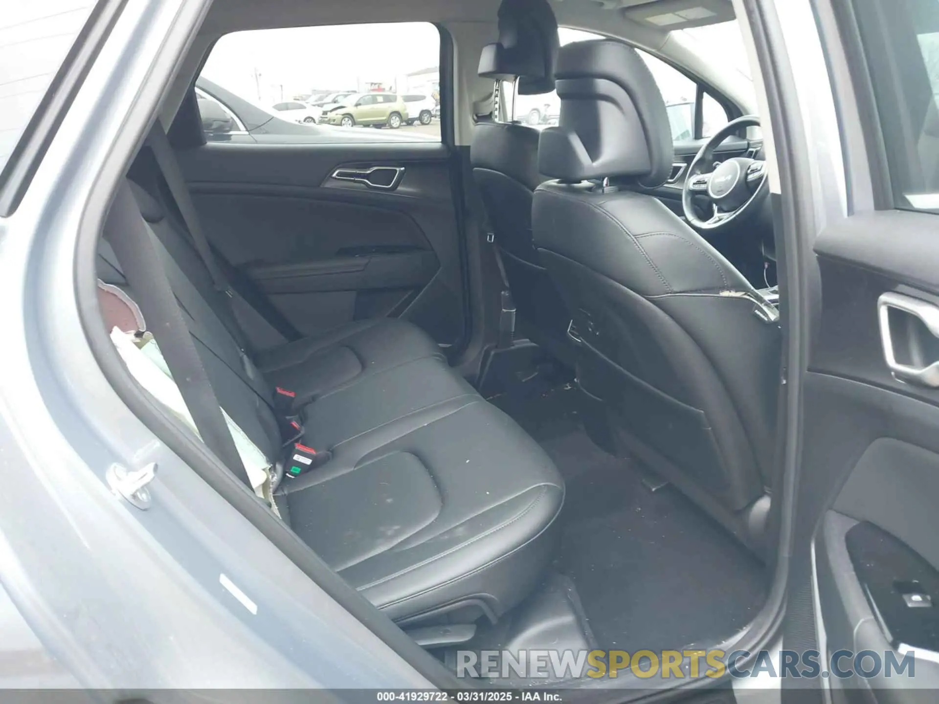 8 fotografías del automóvil dañado 5XYK3CDF0RG172794 KIA SPORTAGE 2024