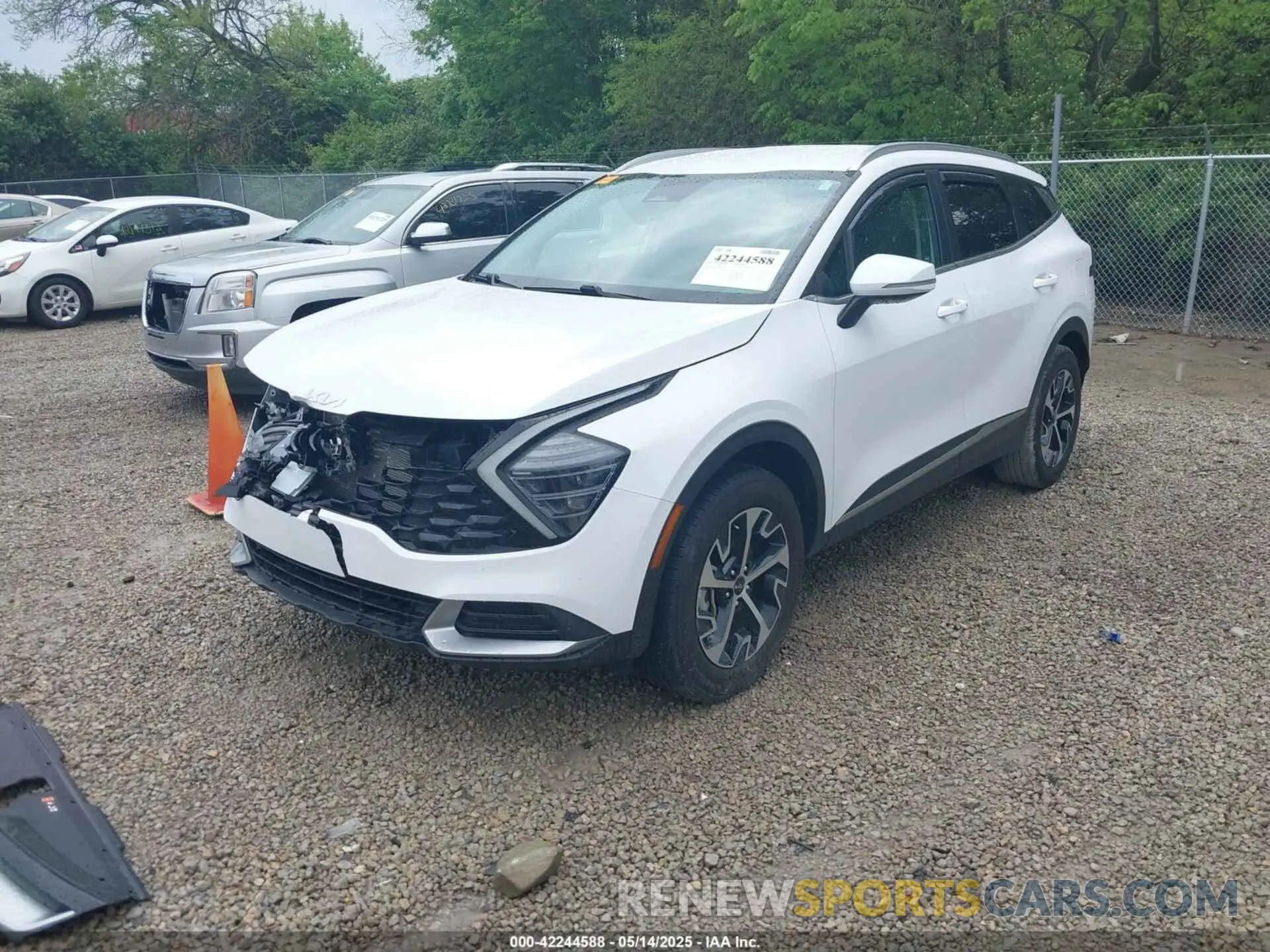 2 fotografías del automóvil dañado 5XYK3CDF2RG183800 KIA SPORTAGE 2024