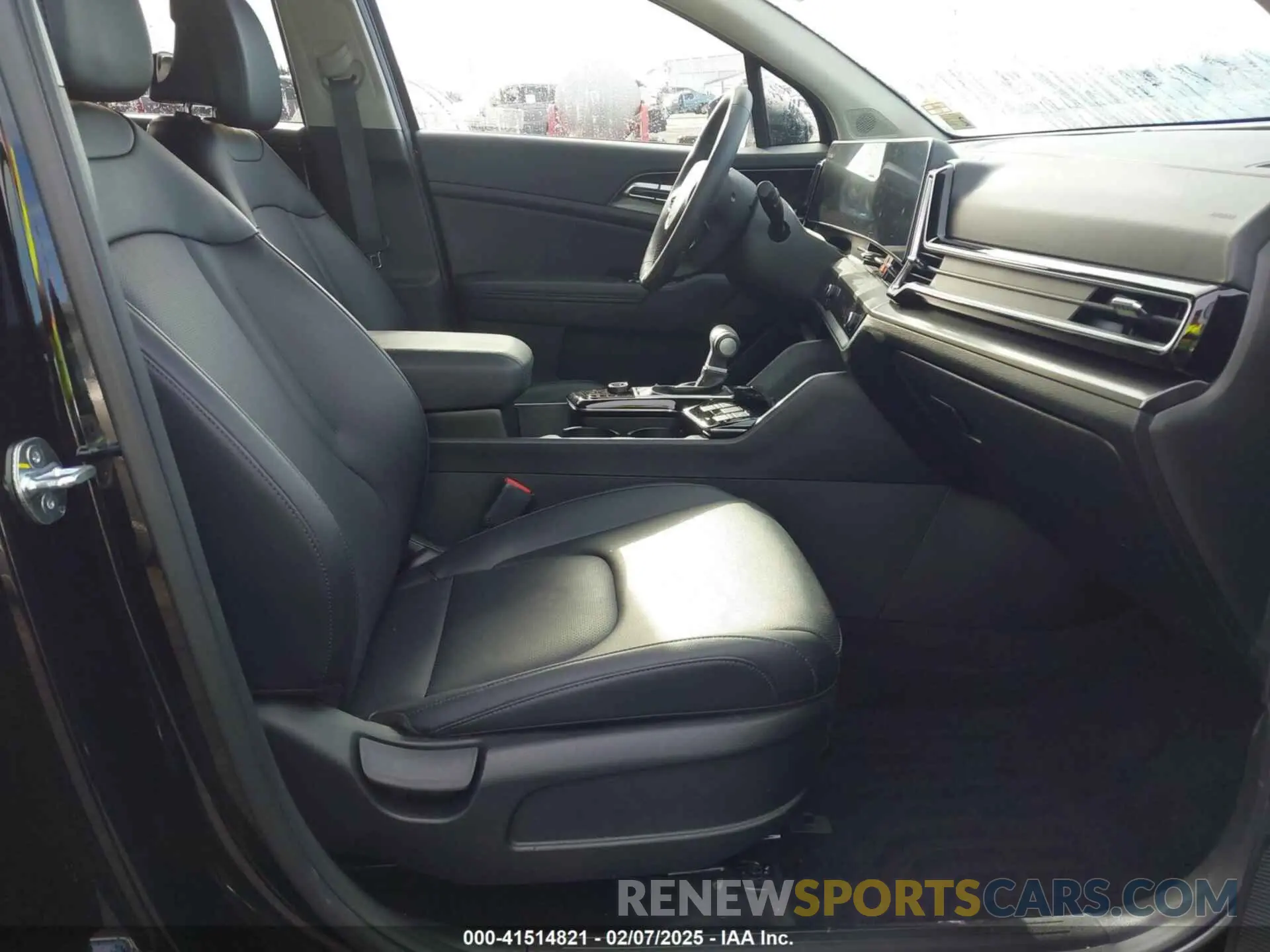 5 fotografías del automóvil dañado 5XYK3CDFXRG188114 KIA SPORTAGE 2024