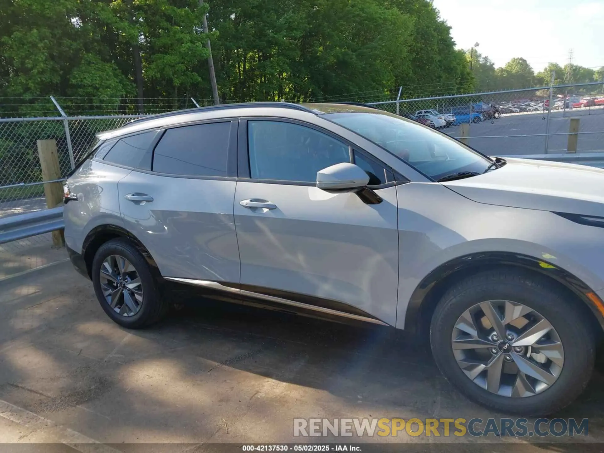 14 fotografías del automóvil dañado 5XYK43DF8RG212679 KIA SPORTAGE 2024