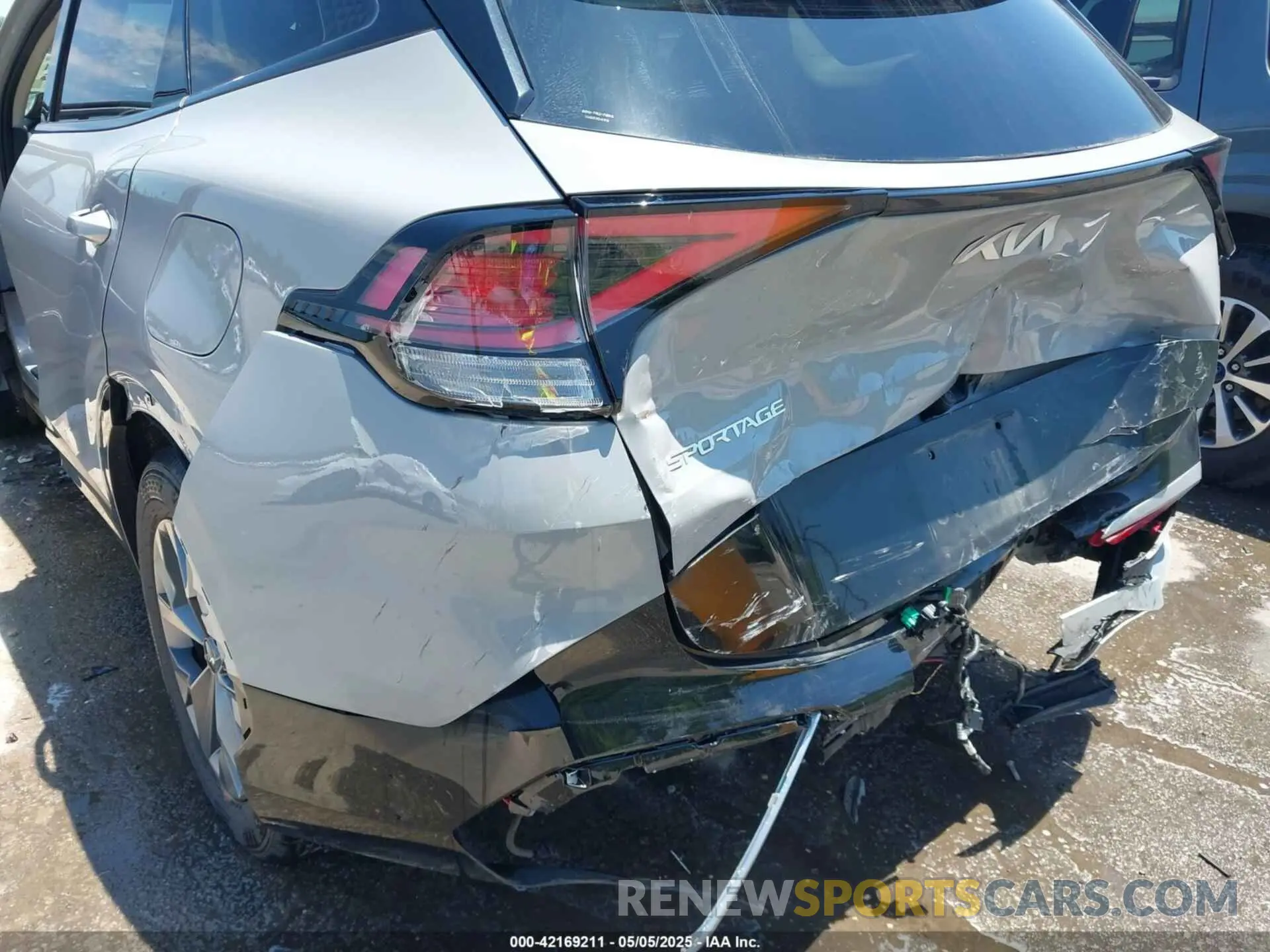 6 fotografías del automóvil dañado 5XYK43DFXRG211078 KIA SPORTAGE 2024